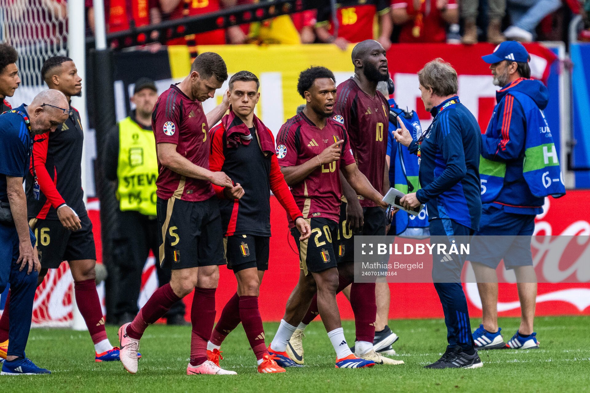 Jan Vertonghen, Timothy Castagne and Romelu Lukaku look
