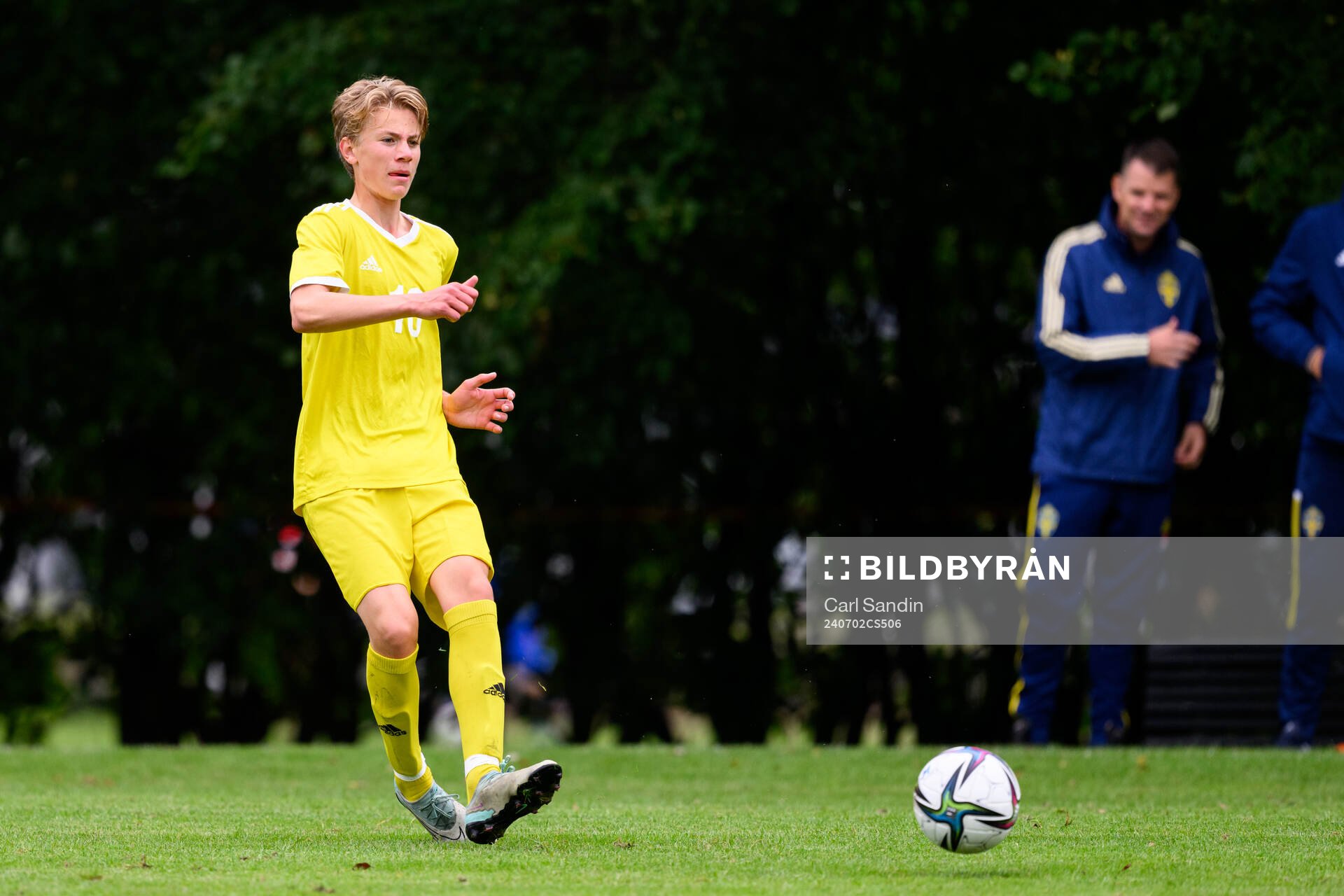 Ebbe Eklöv, Östersunds FK under en fotbollsmatch på SvFF:s riksläger för P15 den 2 juli 2024 i Halmstad. 