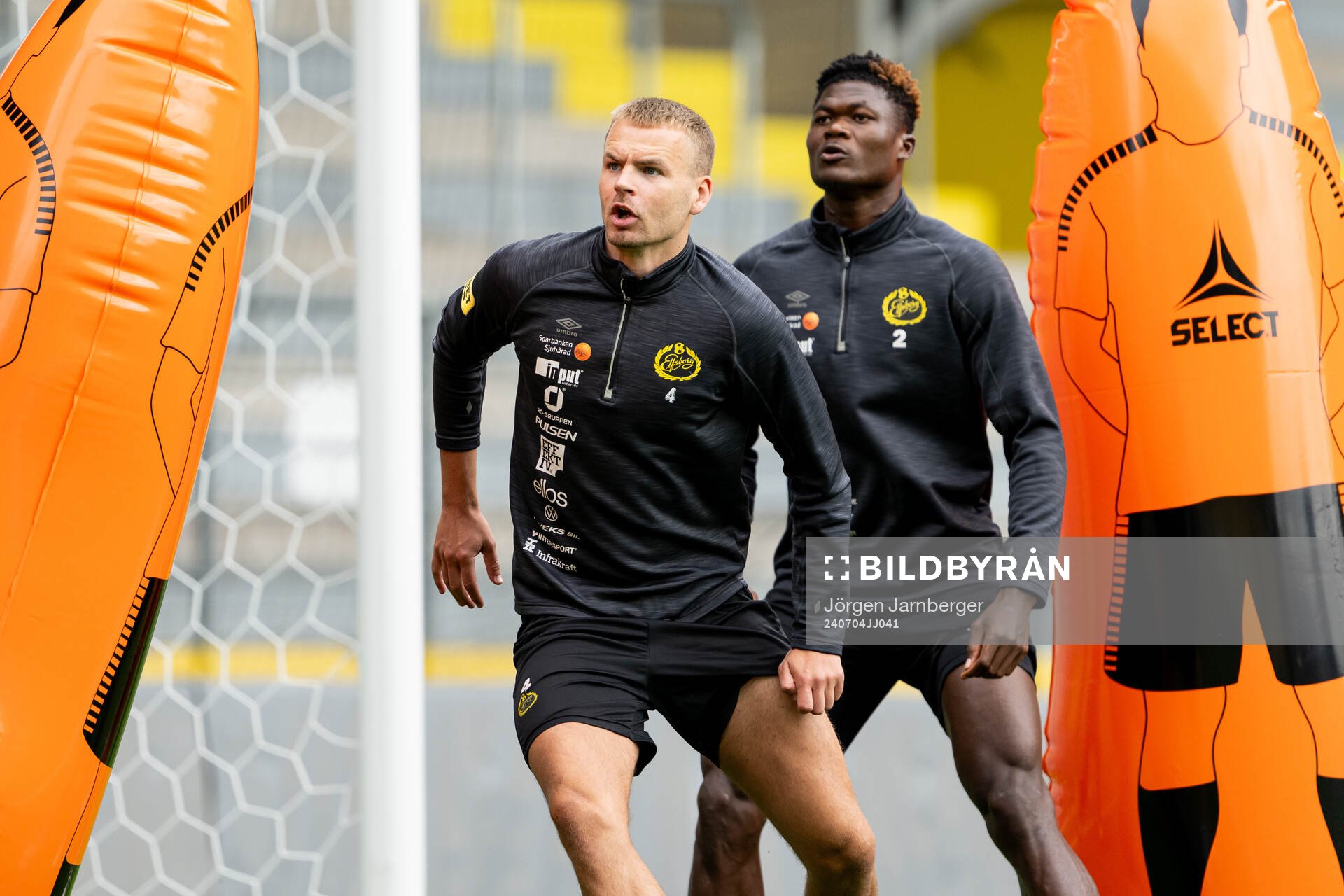 Gustav Henriksson och Terry Yegbe