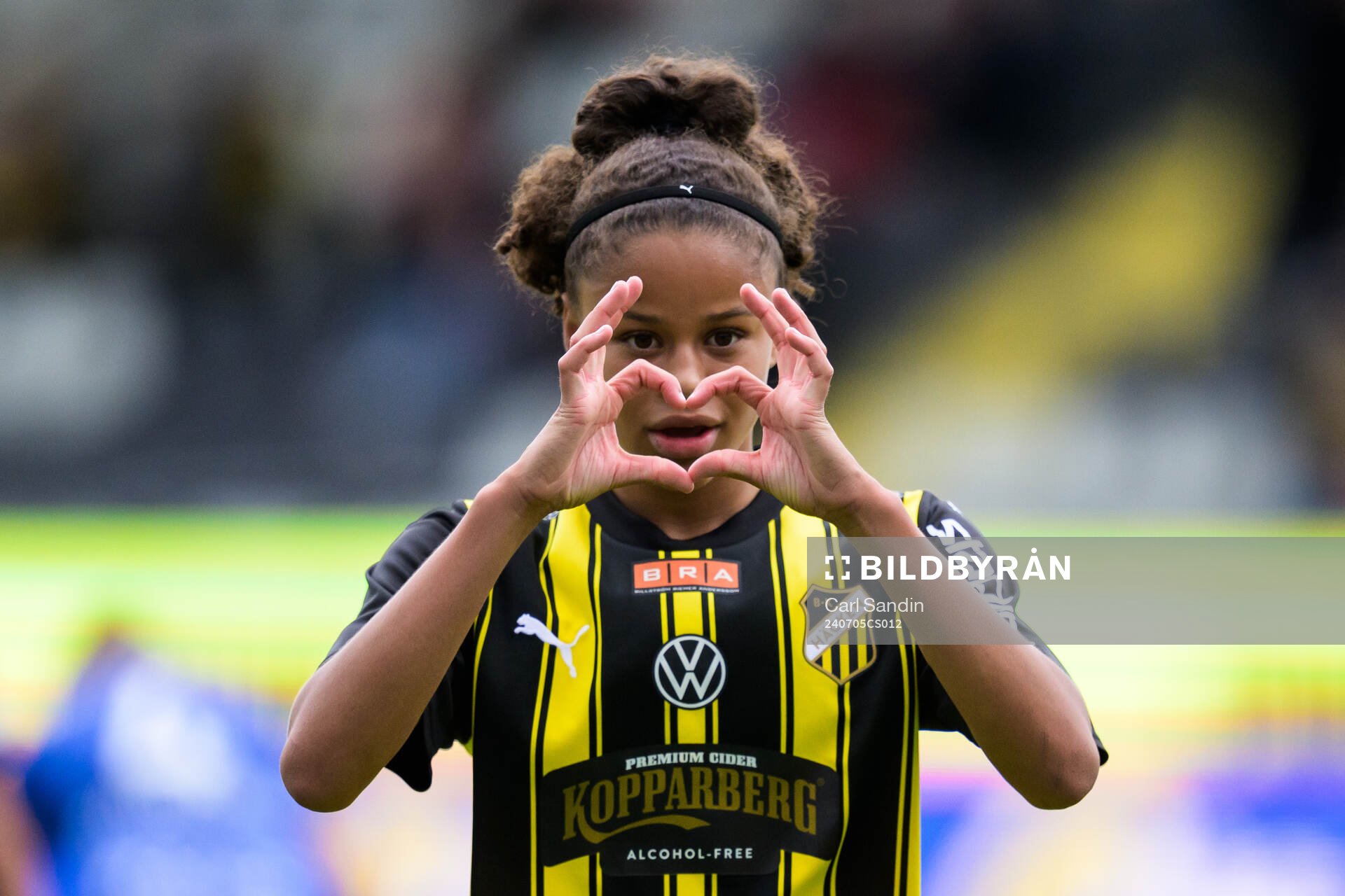 Häckens Felicia Schröder jublar