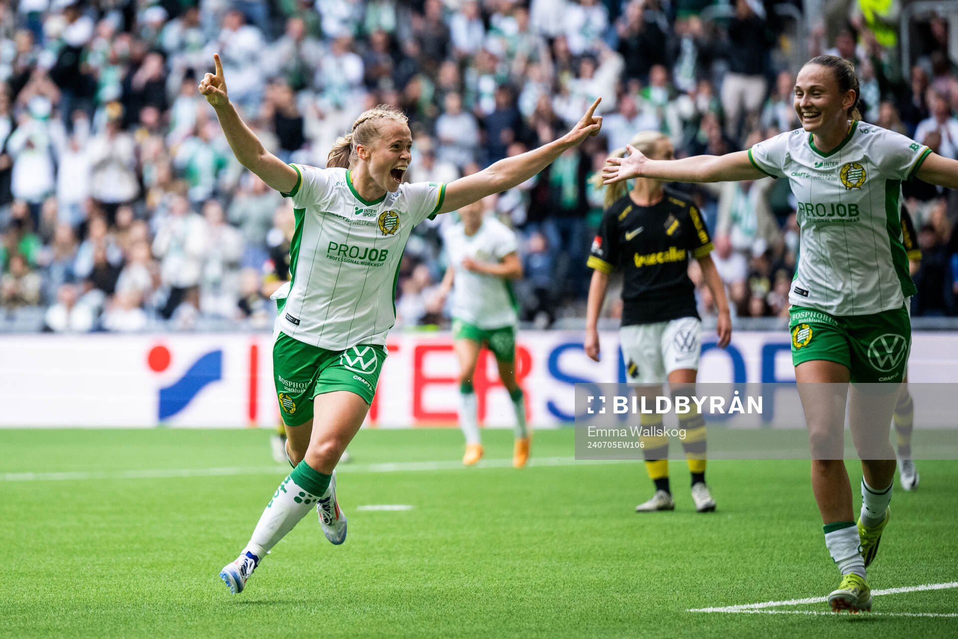 Hammarbys Julie Blakstad jublar