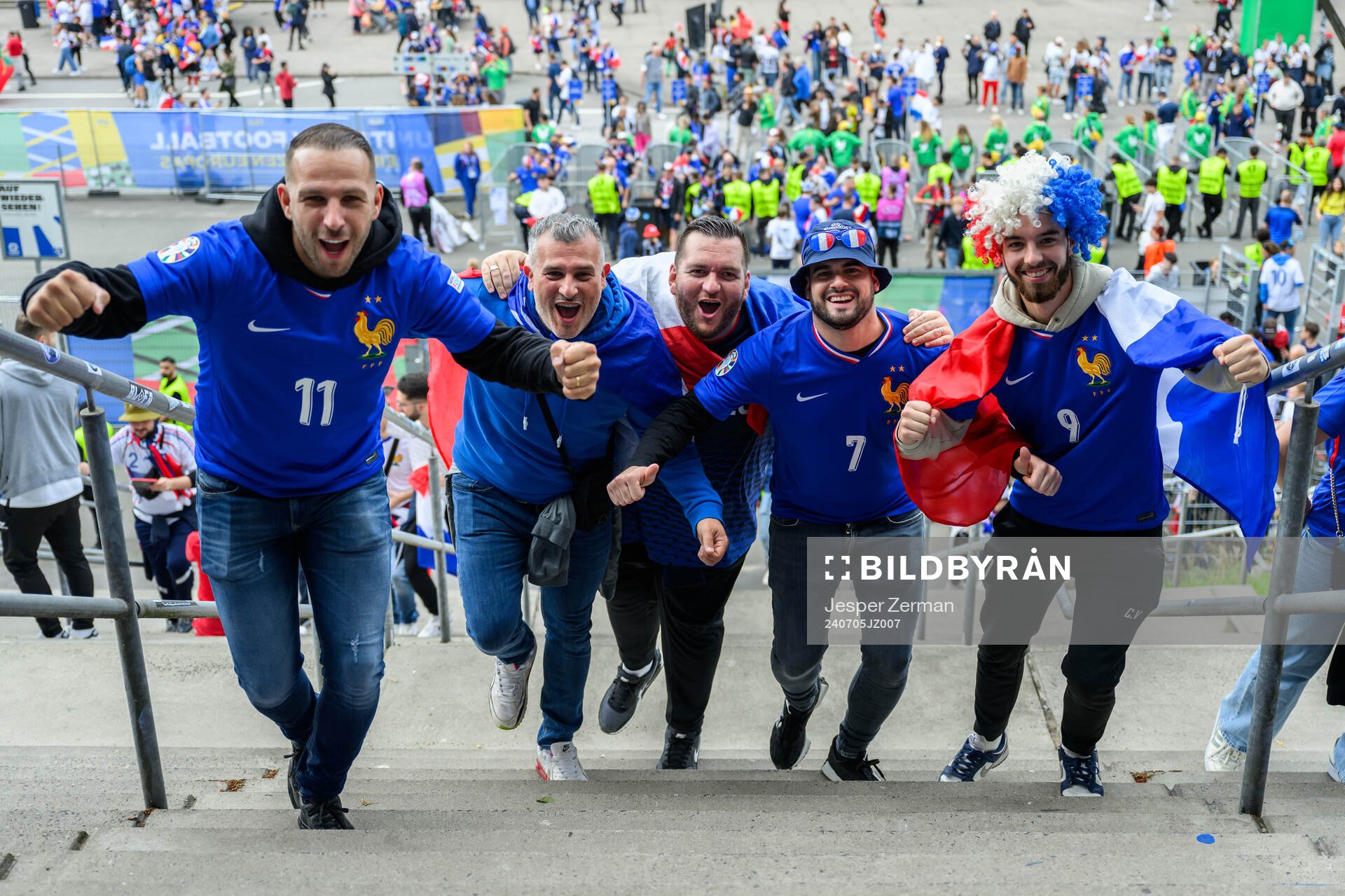 Supporters of France