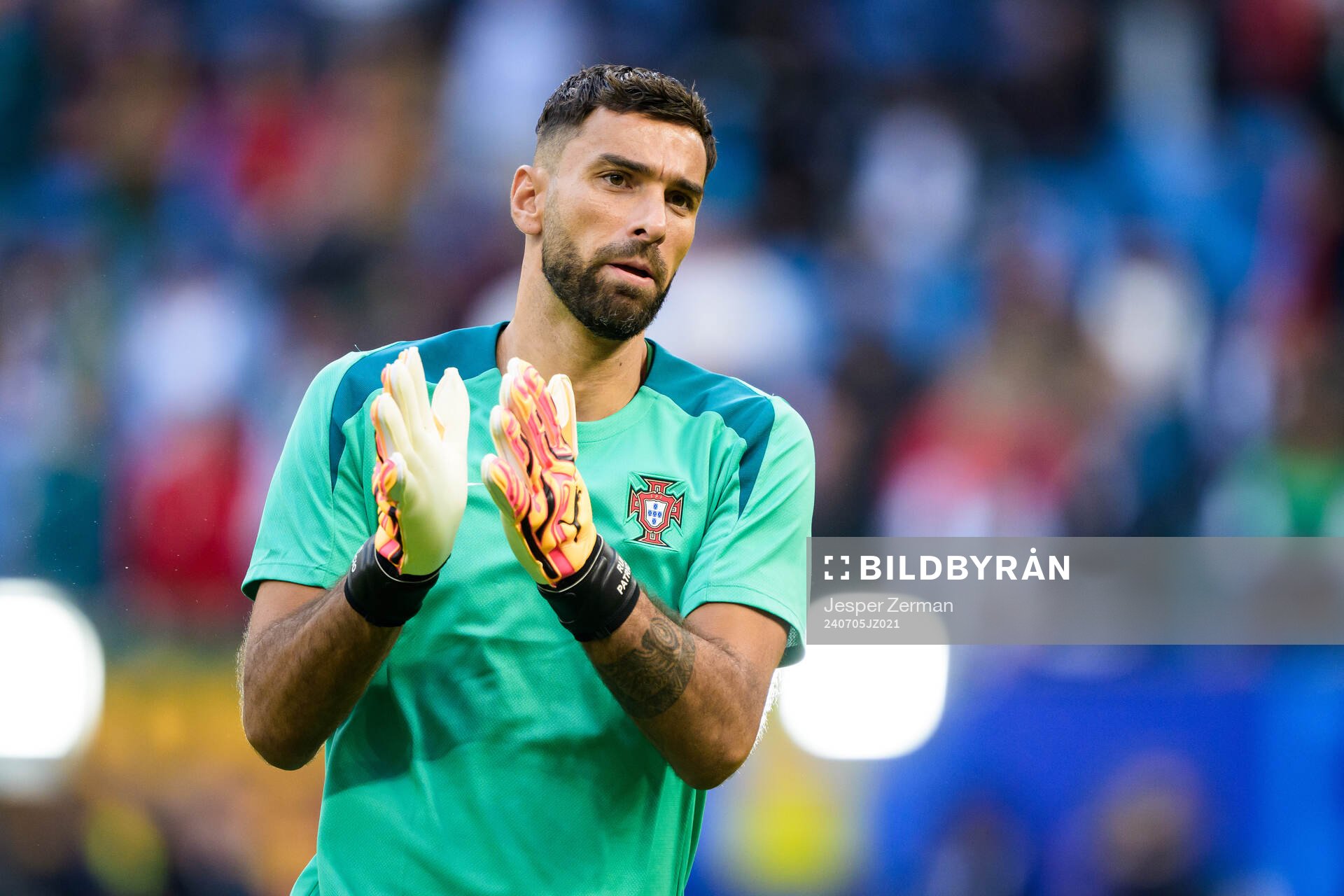 Goalkeeper Rui Patricio of Portugal