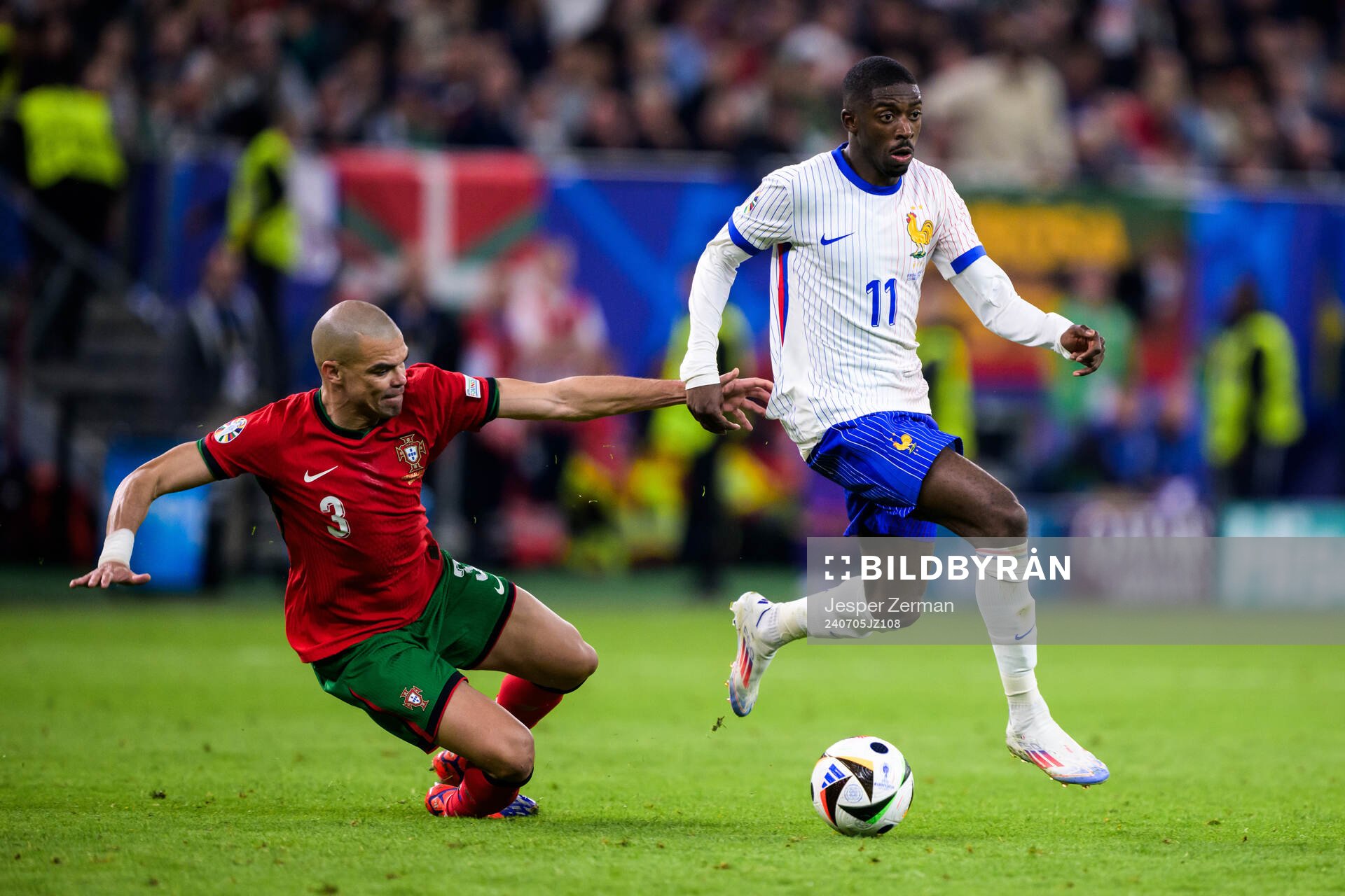 Pepe of Portugal and Ousmane Dembele of France