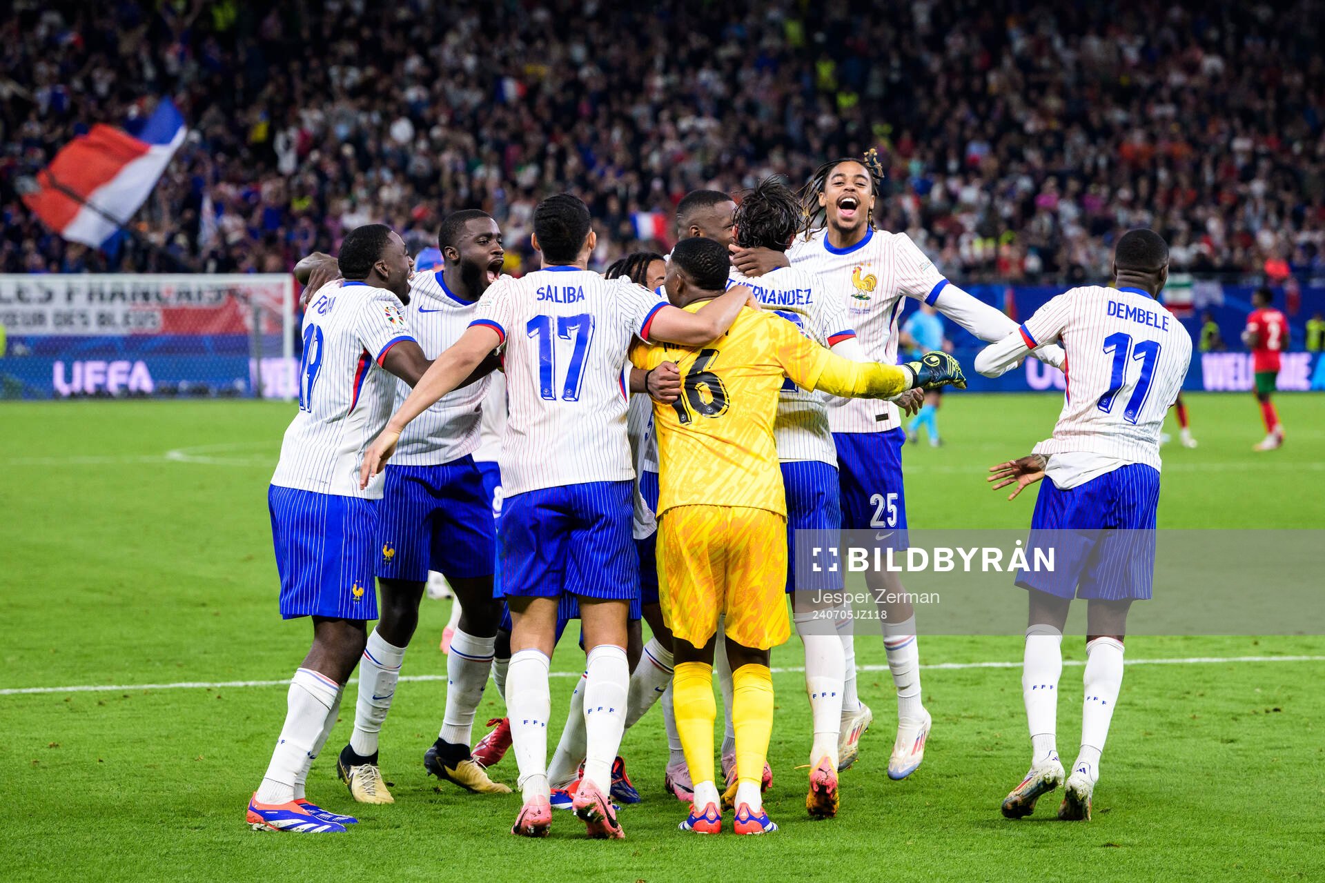Players of France celebrate
