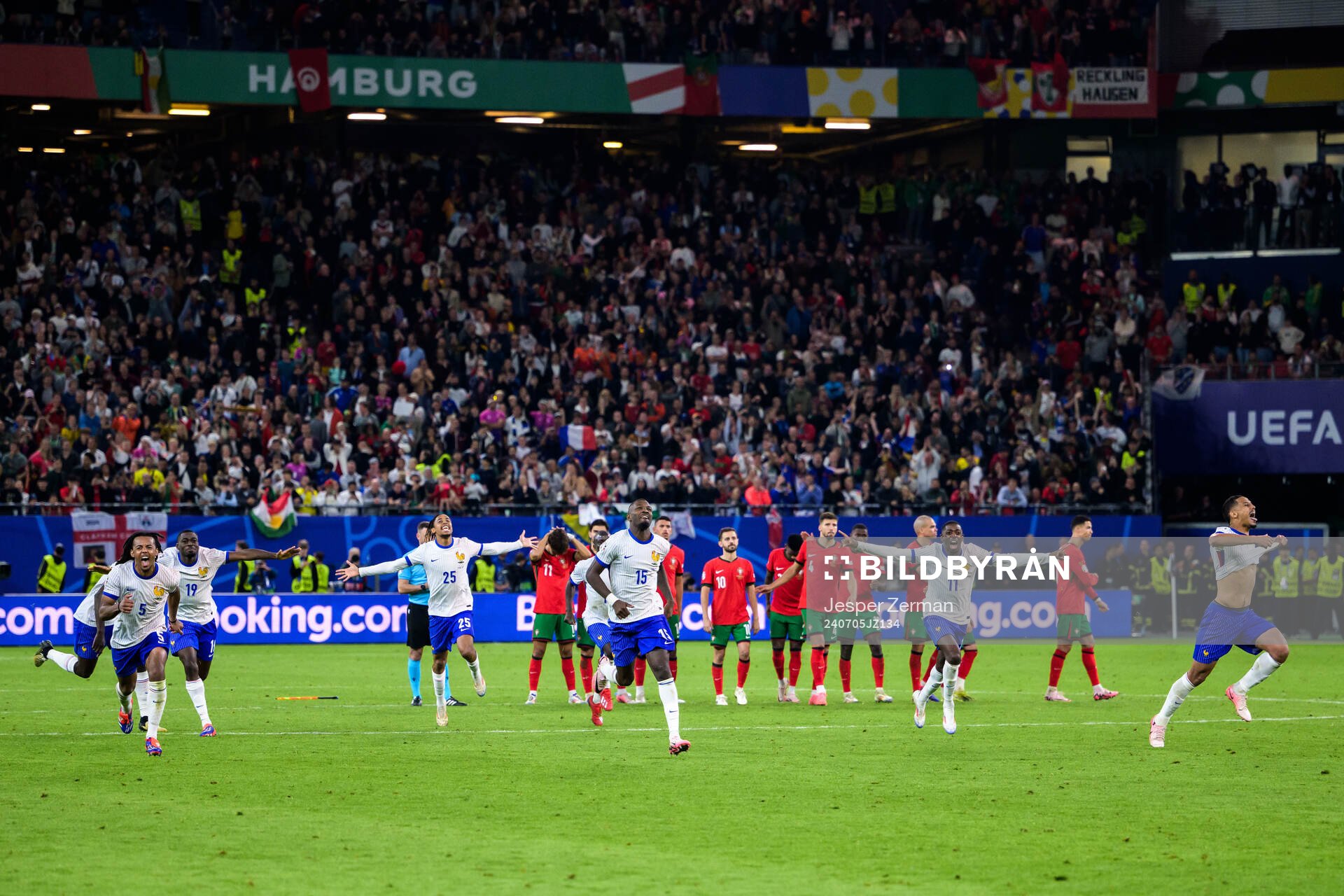 Jules Koundé, Bradley Barcola, Marcus Thuram, and Ousmane