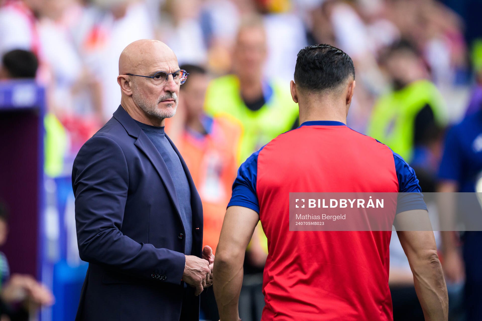 Head coach Luis De La Fuente of Spain