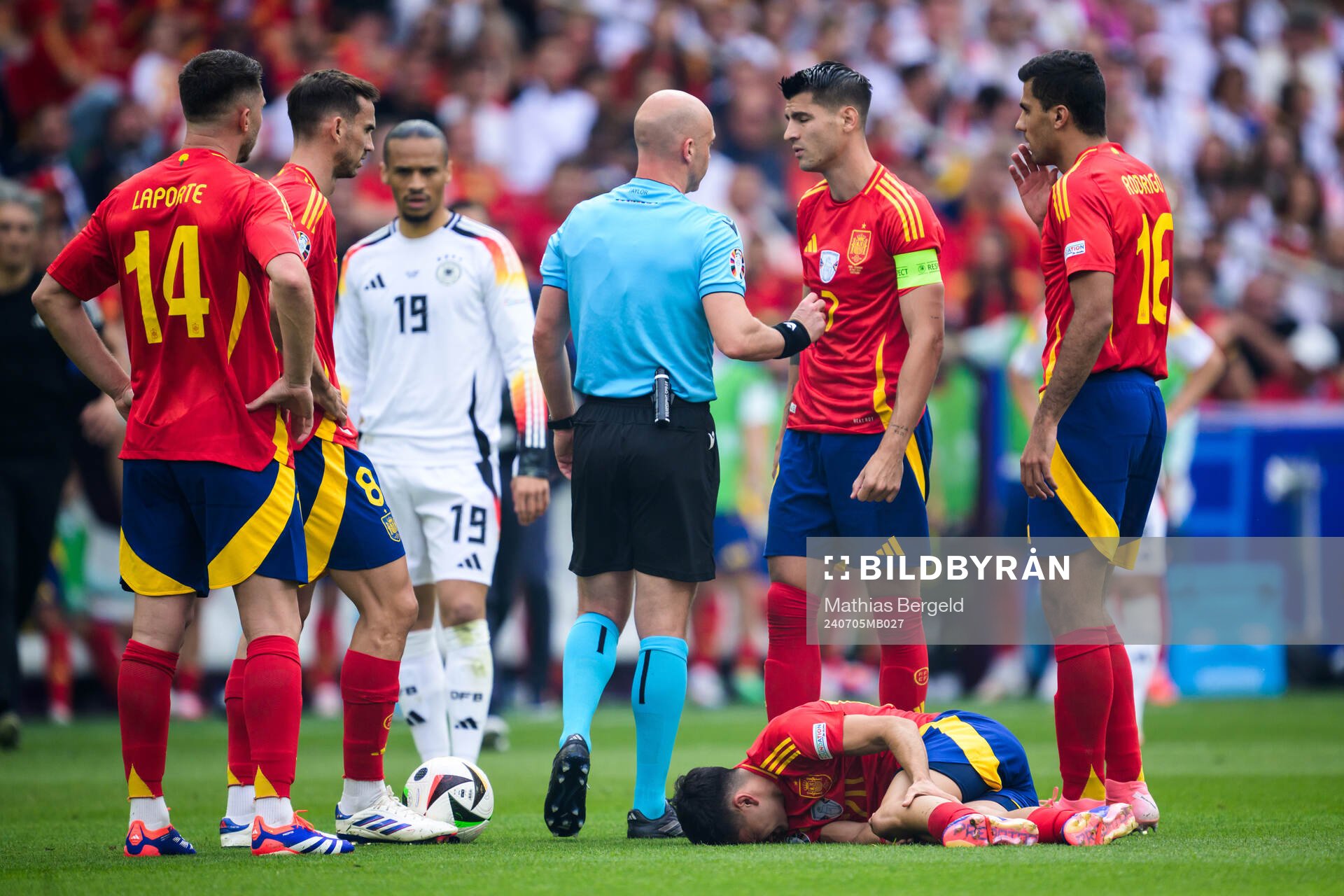 Pedri of Spain in pain during the UEFA Euro 2024 Football Championship quarterfinal between Spain and Germany on July 5, 2024 in Stuttgart.