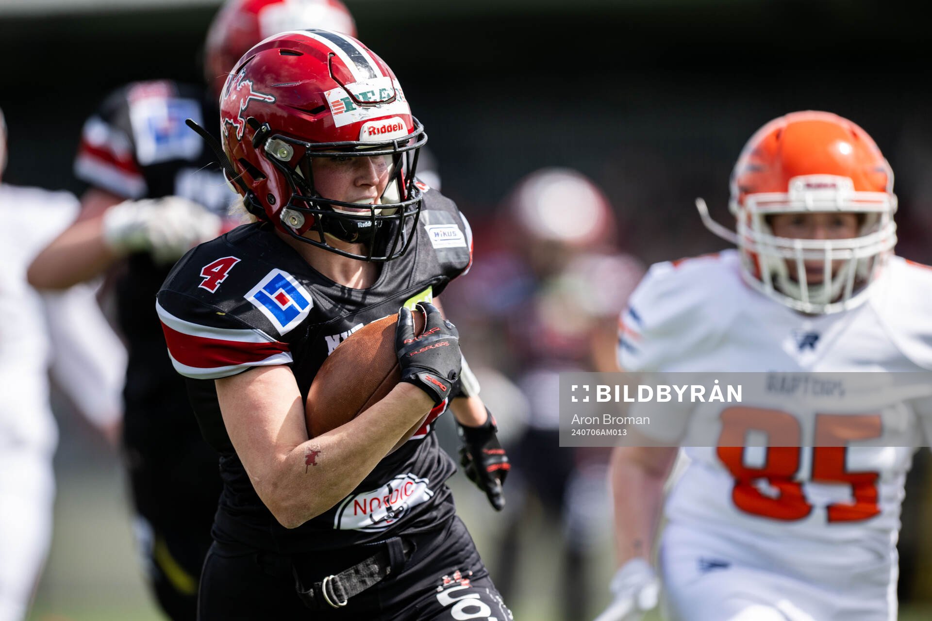 Carlstad Crusaders Sara Lidner under damernas SM-final i Amerikansk Fotboll mellan Carlstad Crusaders och Copenhagen Raptors den 6 juli 2024 i Stockholm.