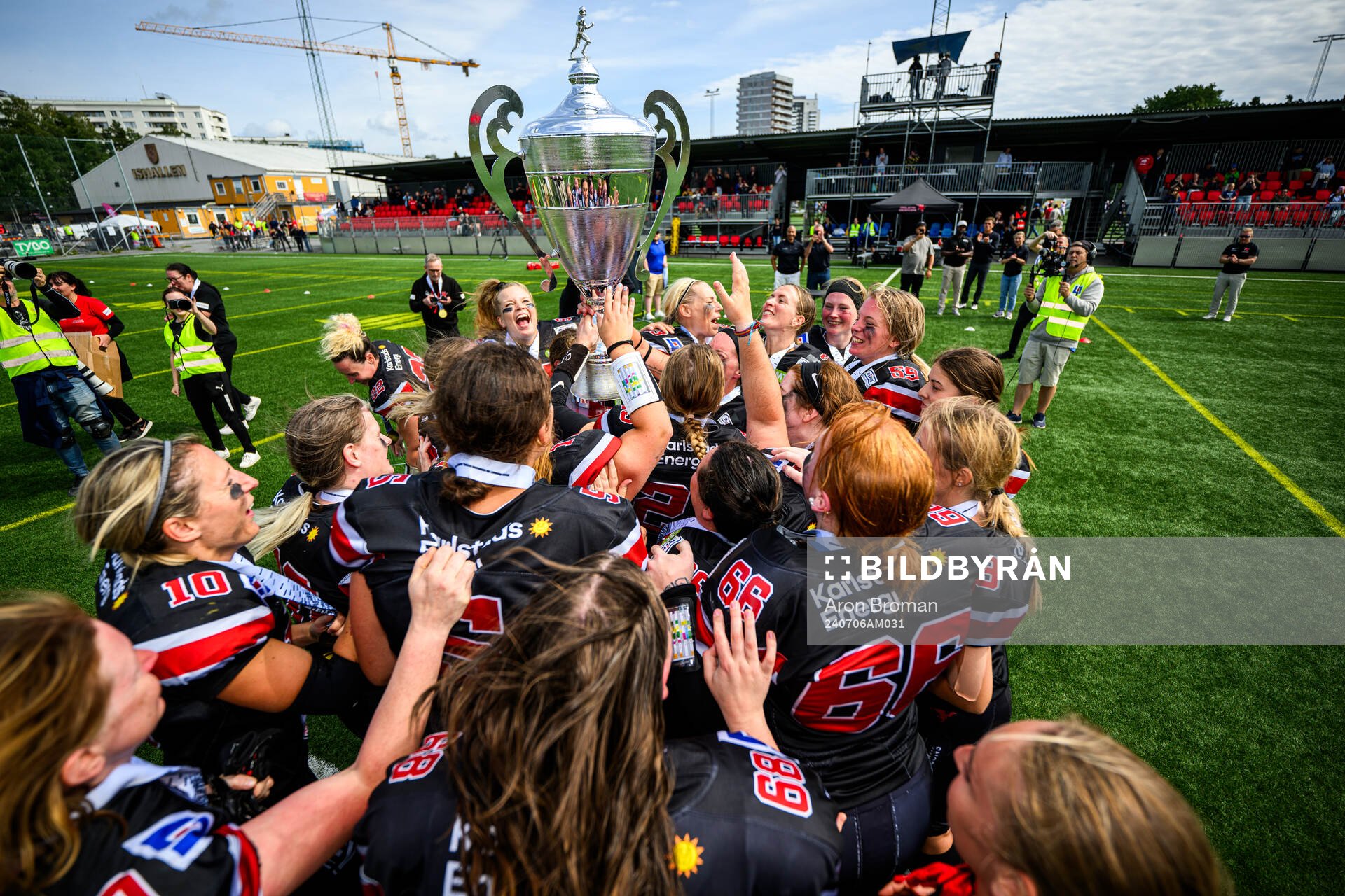 Carlstad Crusaders spelare jublar