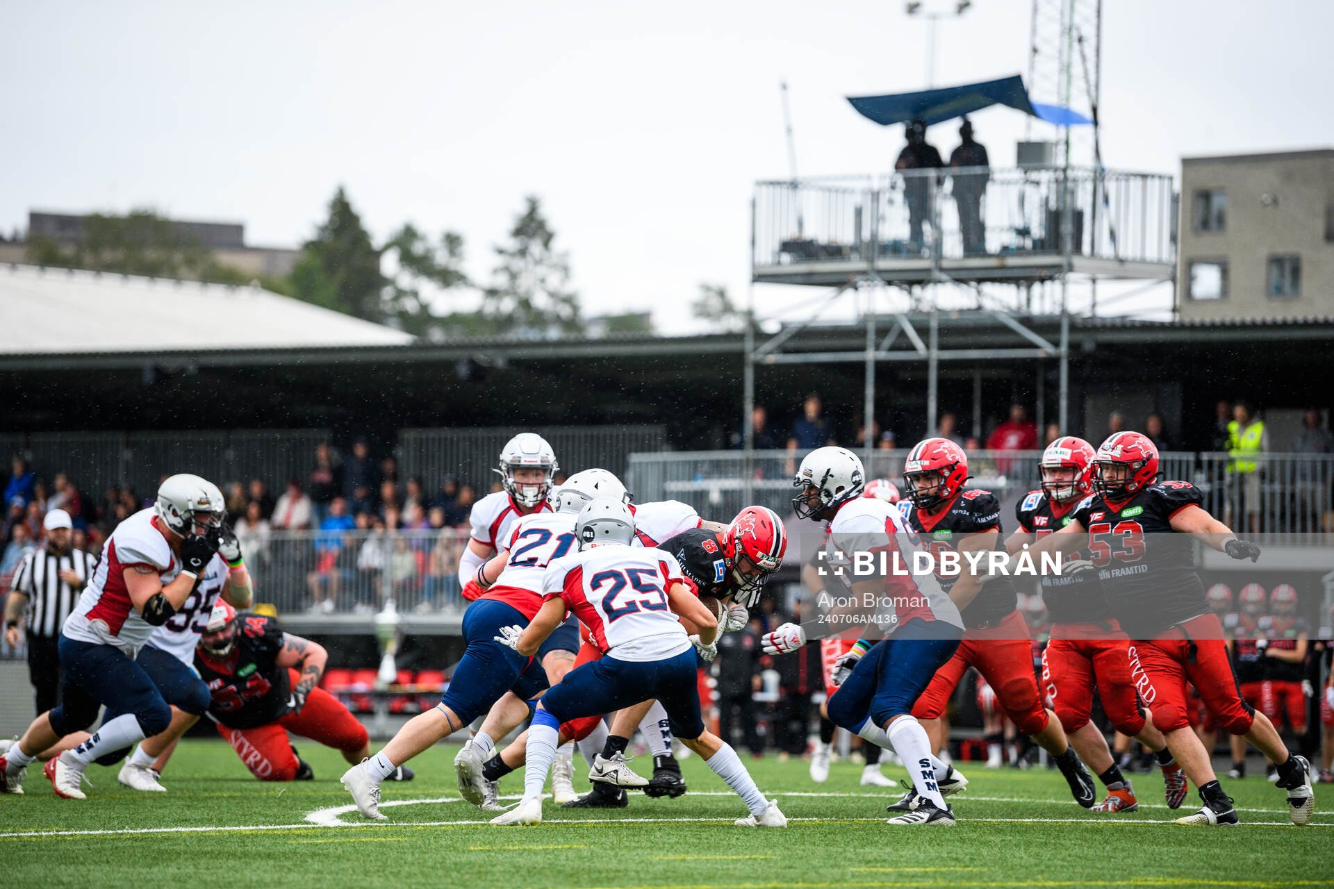 Stockkholm Mean Machines och Carlstad Crusaders spelare