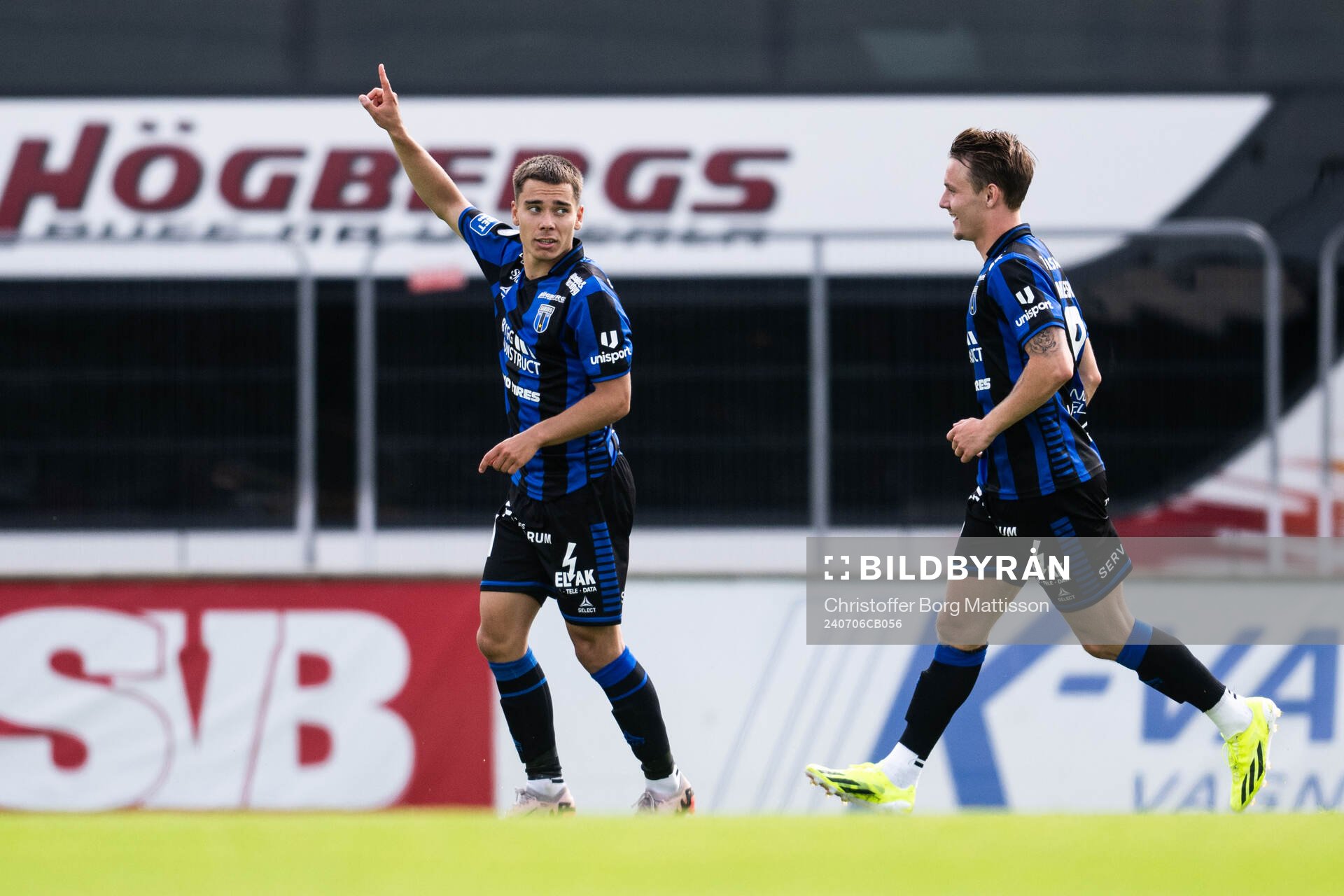 Sirius Leo Walta jublar efter 0-1 under fotbollsmatchen i Allsvenskan mellan Mjällby och Sirius den 6 juli 2024 i Hällevik. 