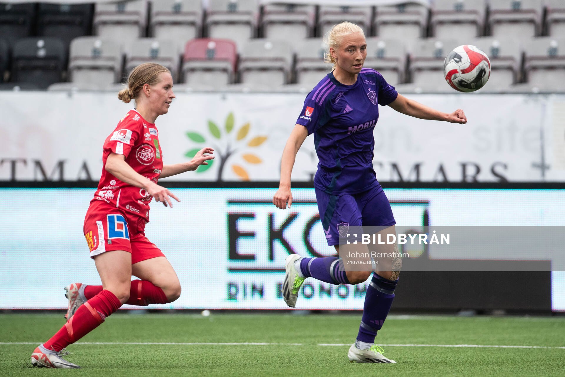 KIF Örebros Beatrice Gärds och Djurgårdens Stinalisa