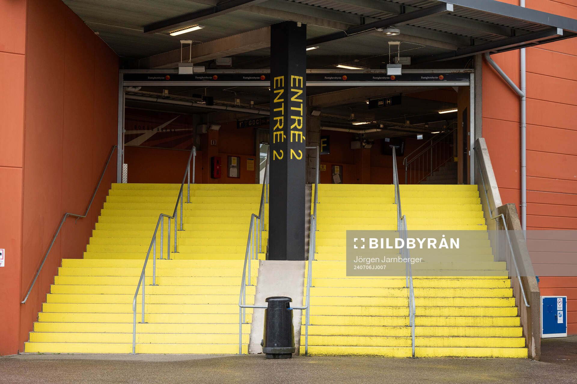 Entré till läktare på Borås arena
