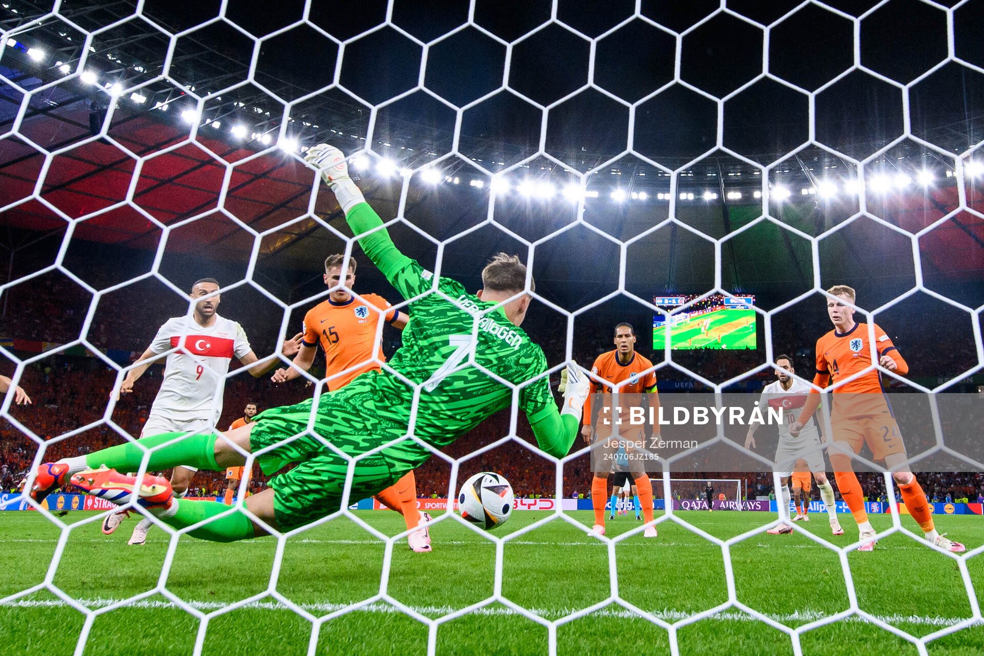 goalkeeper Bart Verbruggen of Netherlands with a save