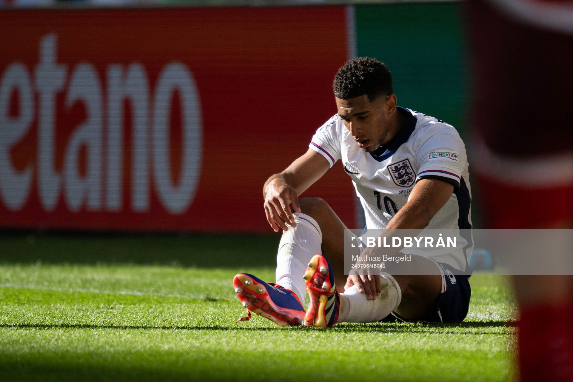 Jude Bellingham of England in pain