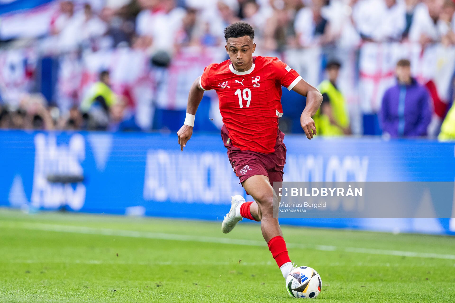 Dan Ndoye of Switzerland