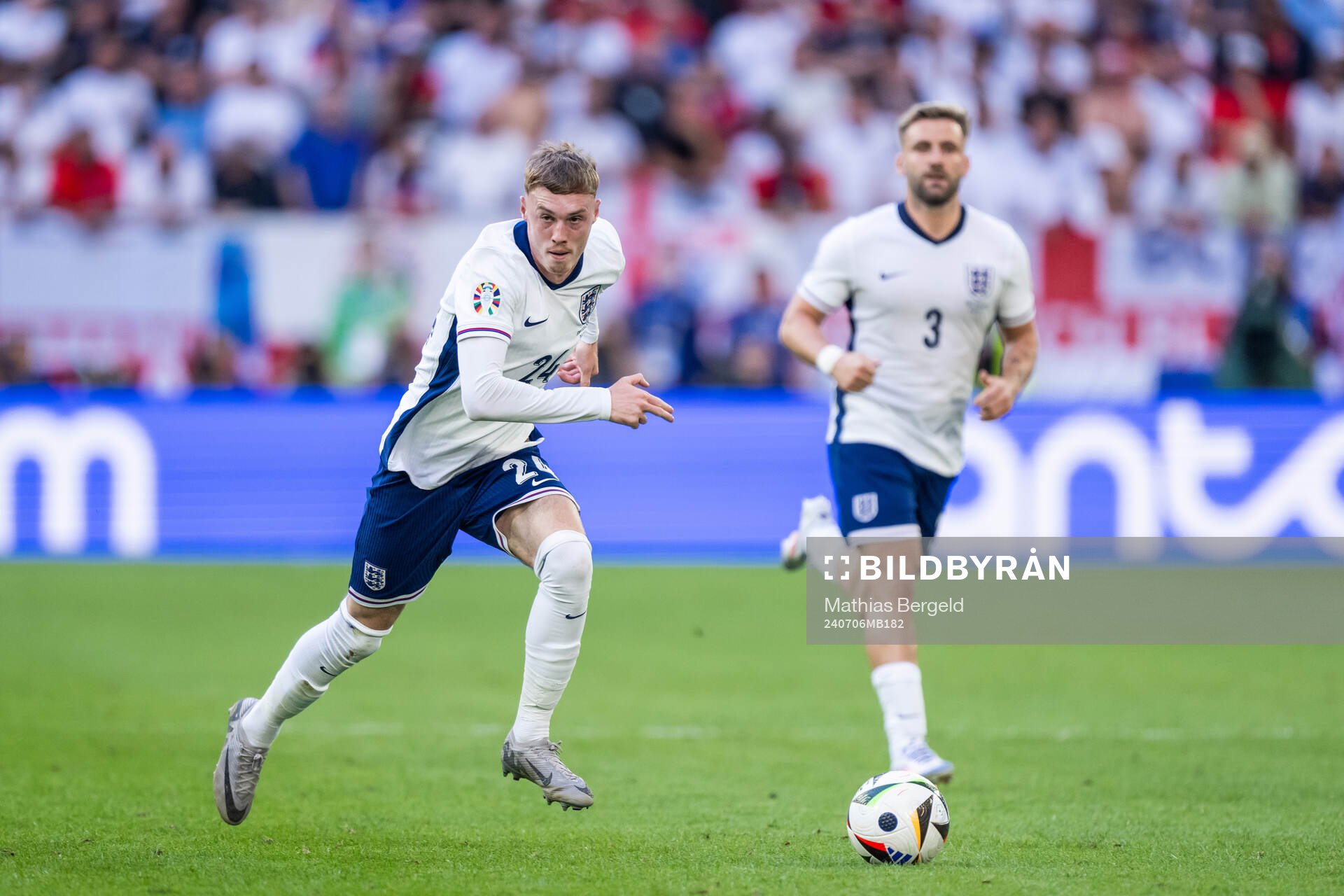 Cole Palmer of England