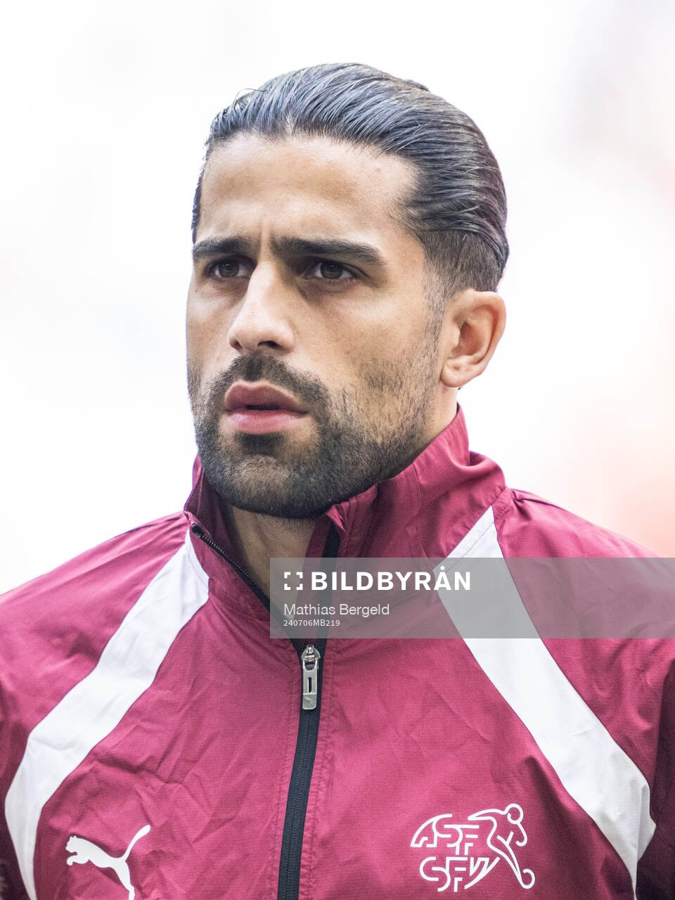 Ricardo Rodriguez of Switzerland during line-up ahead of the UEFA Euro 2024 Football Championship quarterfinal between England and Switzerland on July 6, 2024 in Düsseldorf.