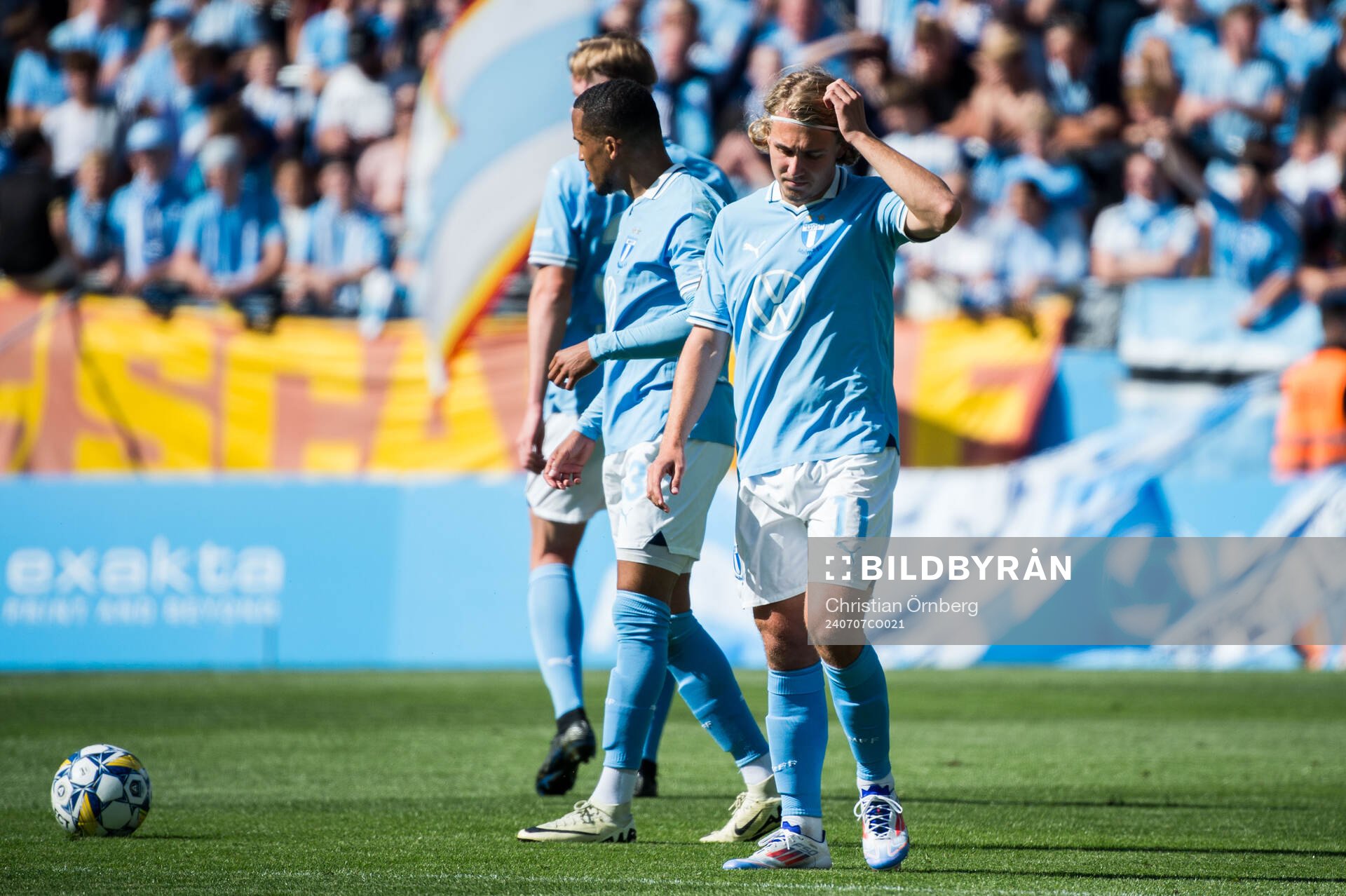 Malmö FFs Sebastian Nanasi deppar