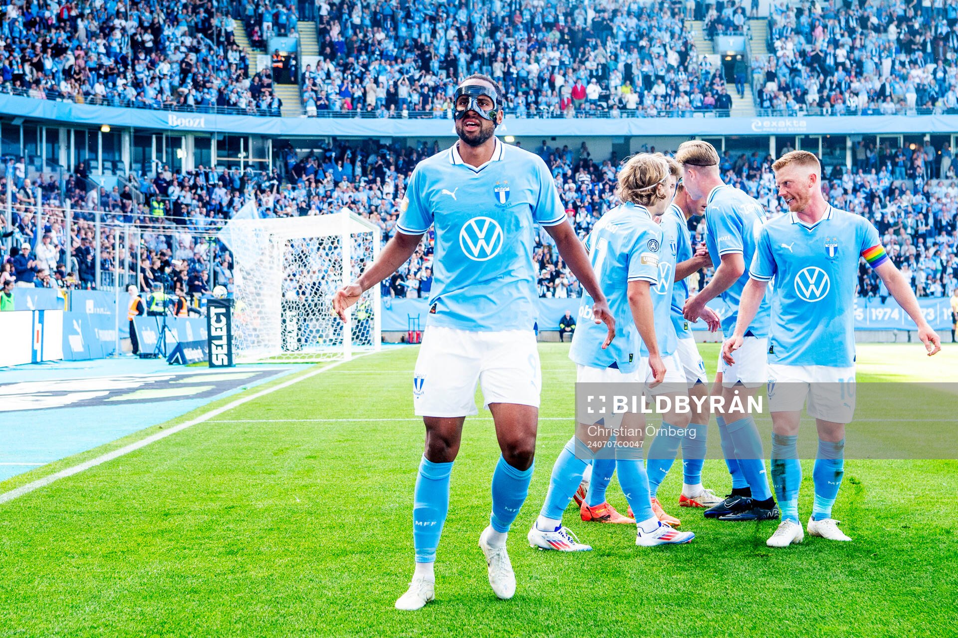Malmö FFs Isaac Kiese Thelin jublar