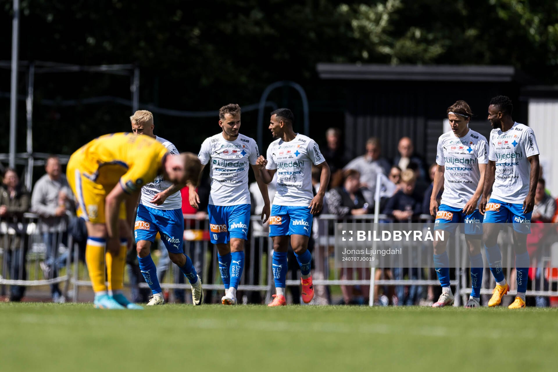 Värnamos Ajdin Zeljkovic jublar