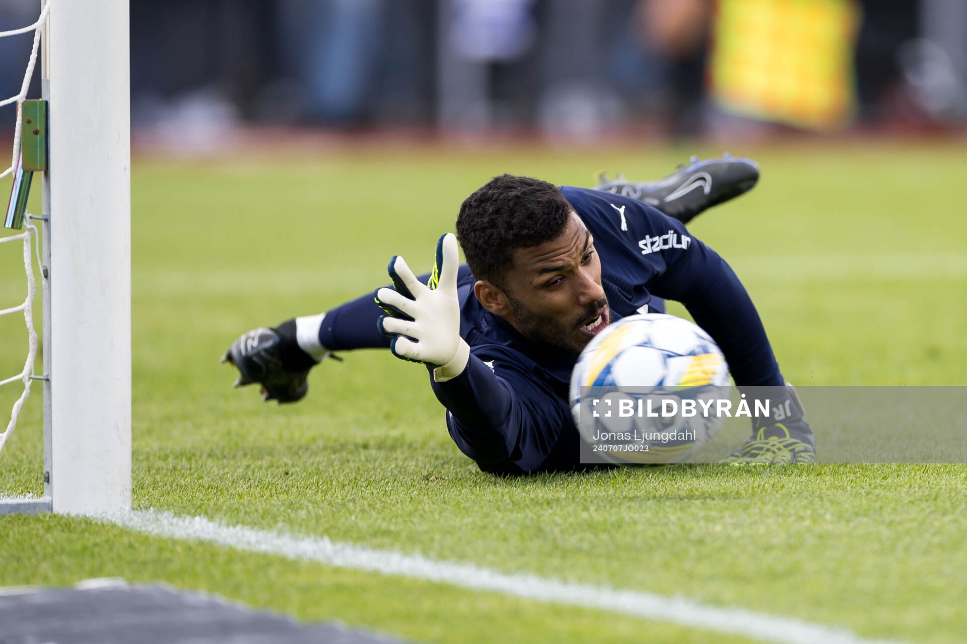 Värnamos Jonathan Ursin Rasheed under fotbollsmatchen i Allsvenskan mellan Värnamo och IFK Göteborg den 7 juli 2024 i Värnamo. 