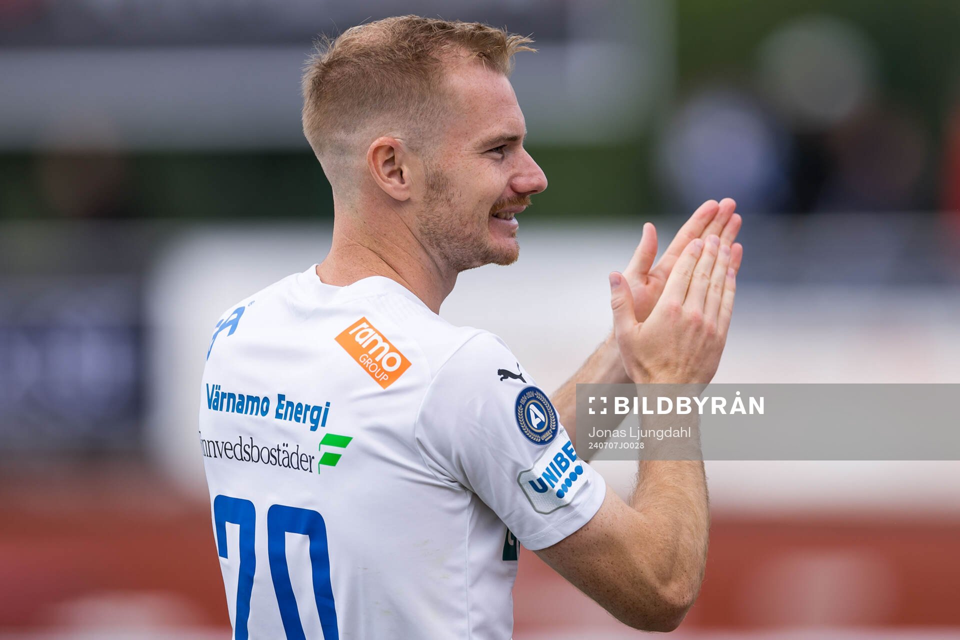 Värnamos Freddy Winsth jublar
