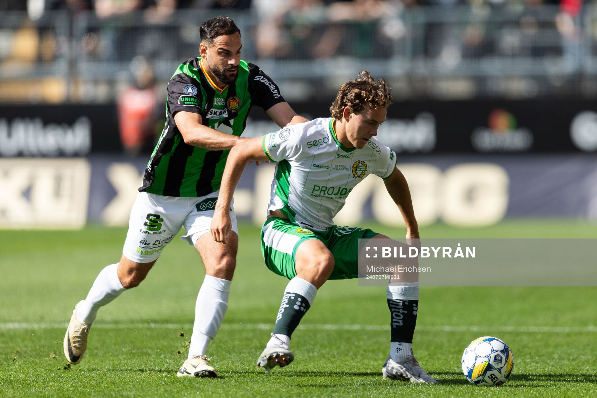 GAIS Mervan Celik och Hammarbys Hampus Skoglund