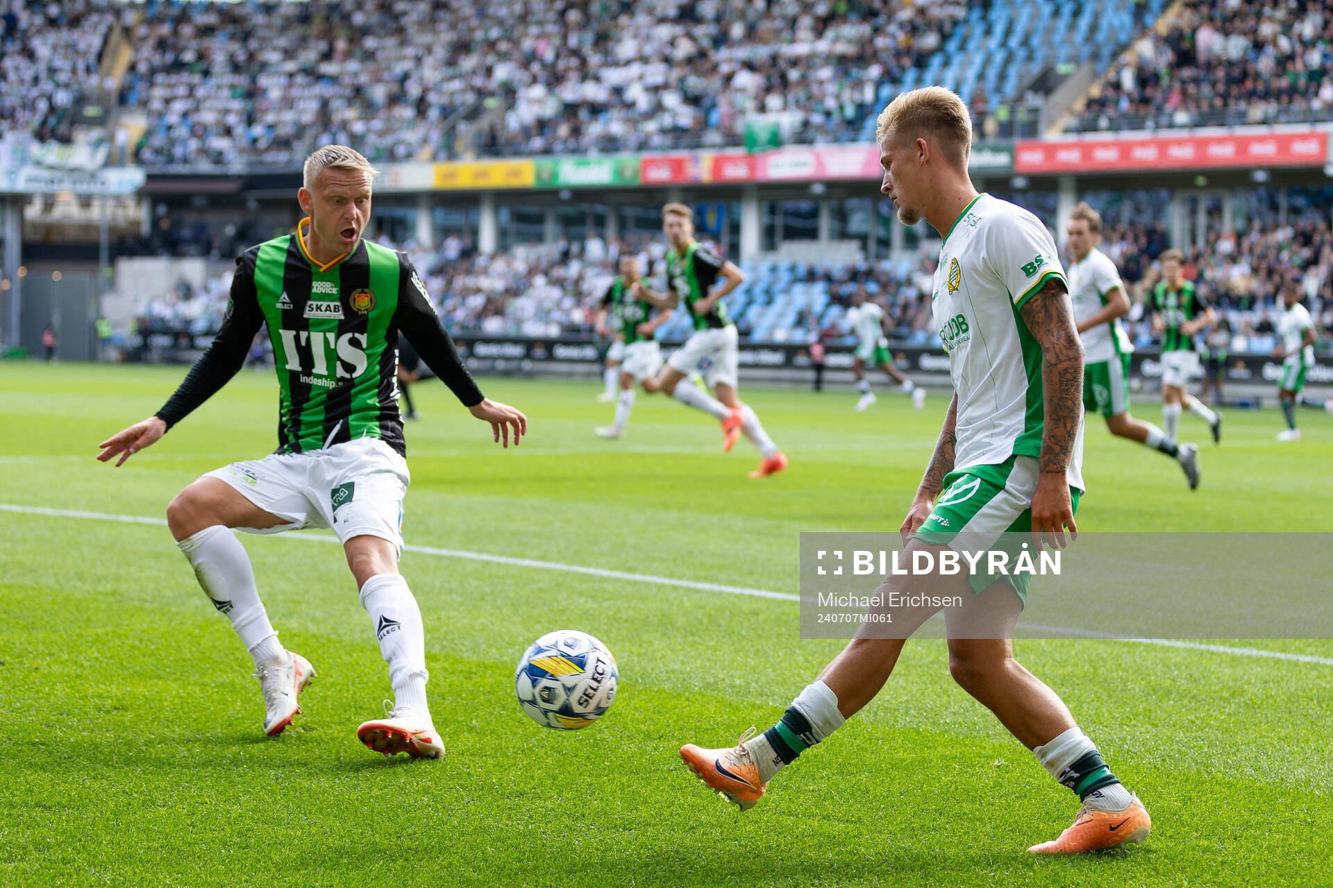 GAIS Joackim Åberg och Hammarbys Fredrik Hammar under fotbollsmatchen i Allsvenskan mellan GAIS och Hammarby den 7 juli 2024 i Göteborg. 