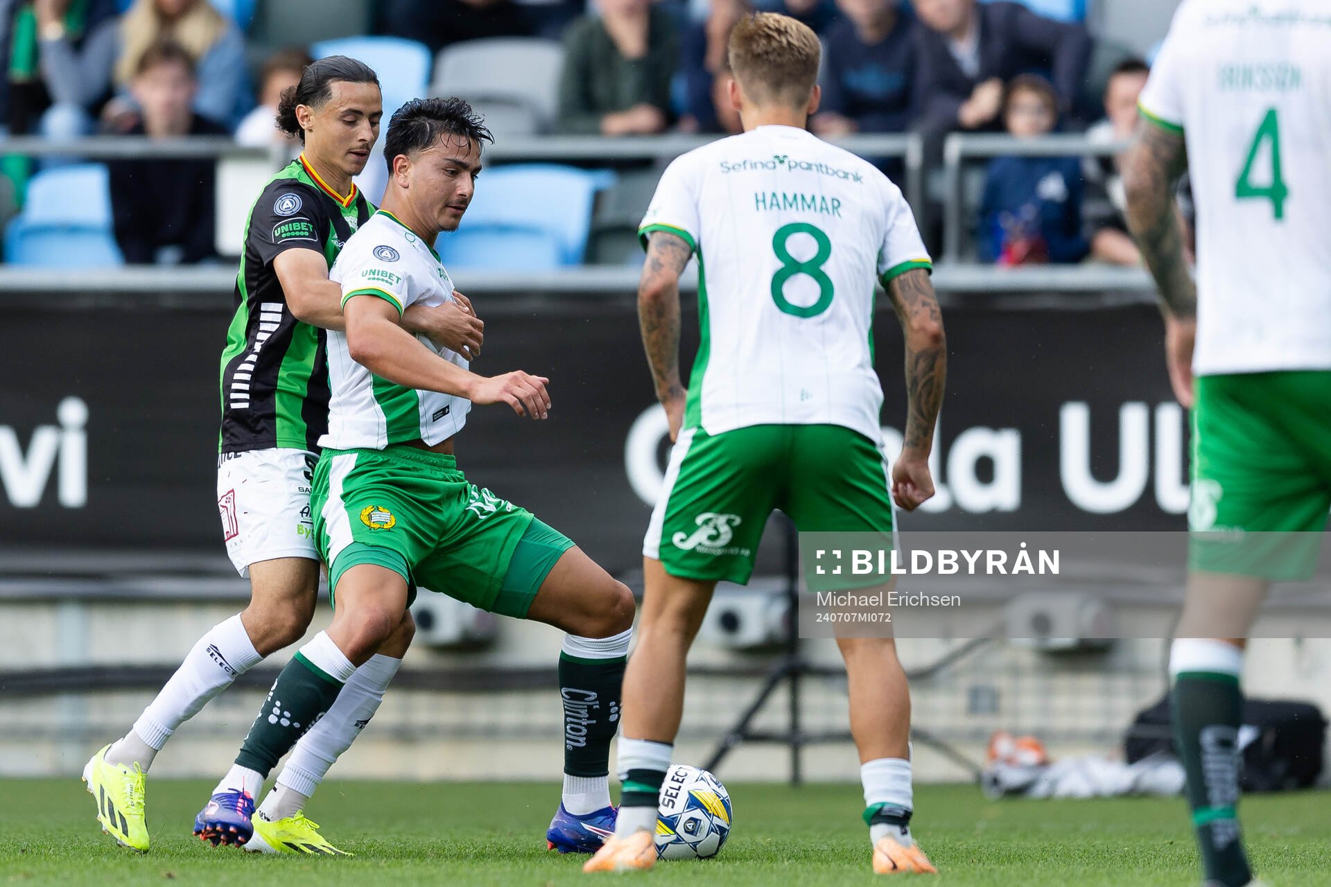 GAIS Amin Boudri och Hammarbys Jusef Erabi under fotbollsmatchen i Allsvenskan mellan GAIS och Hammarby den 7 juli 2024 i Göteborg. 
