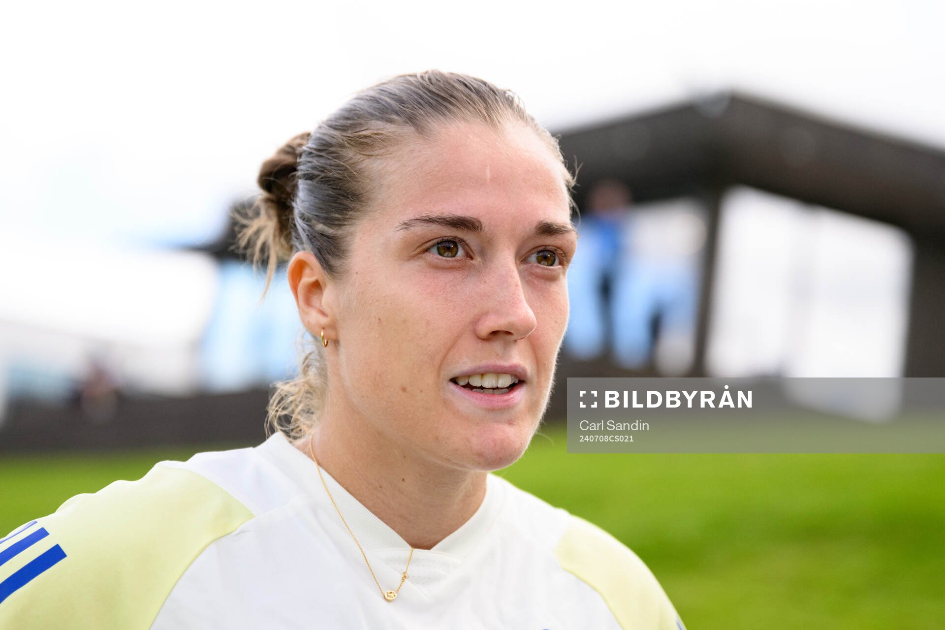 Filippa Angeldal is being interviewed