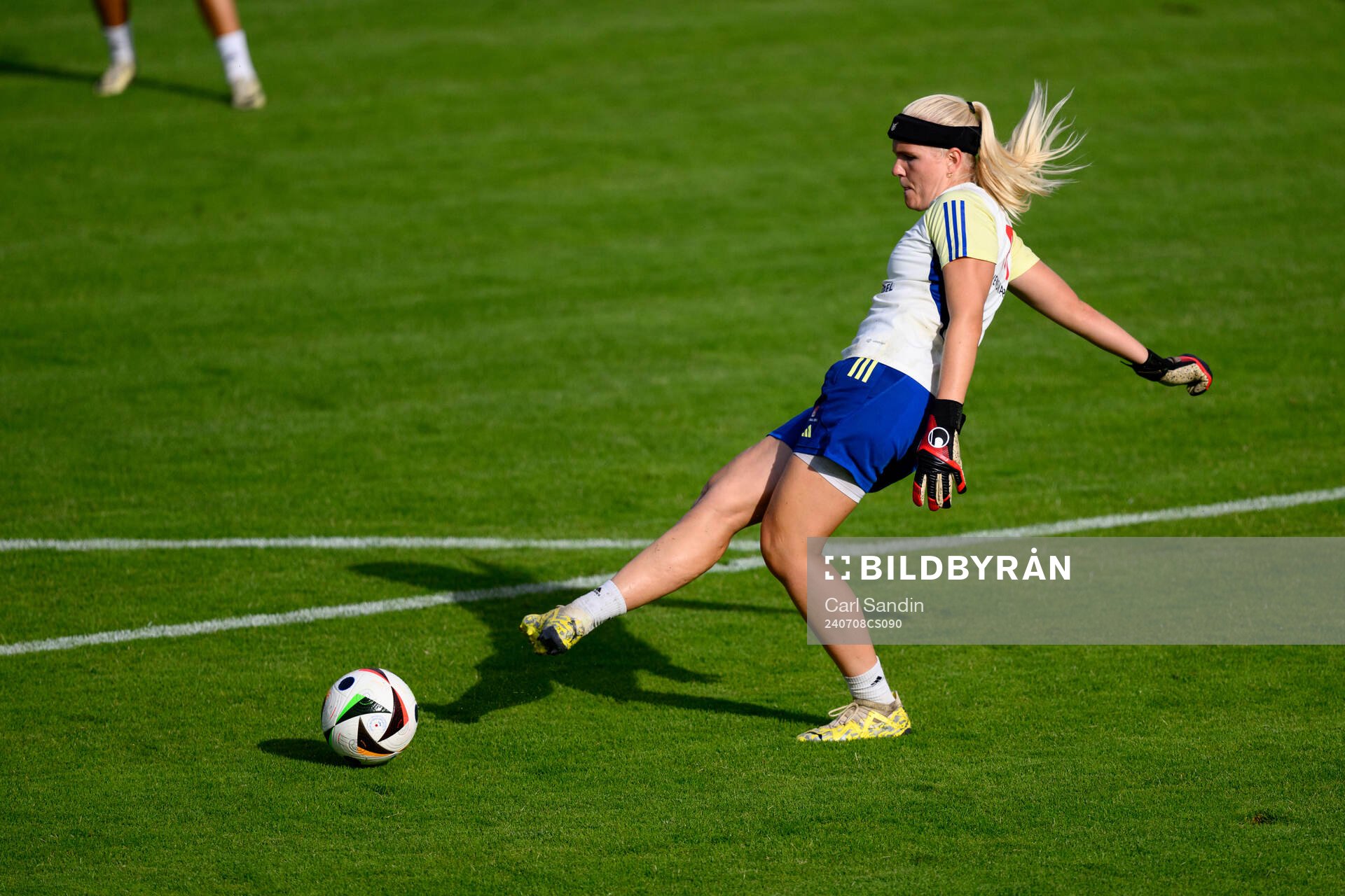 Goalkeeper Emma Holmgren