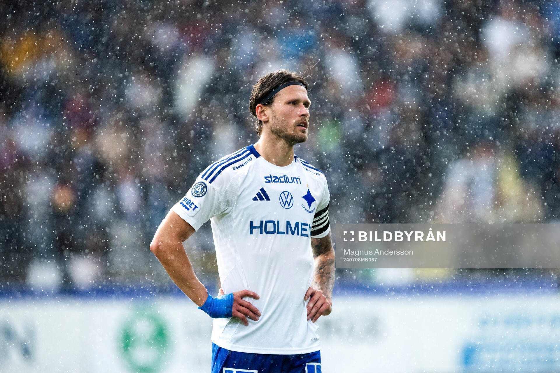 IFK Norrköpings Arnor Traustason deppar
