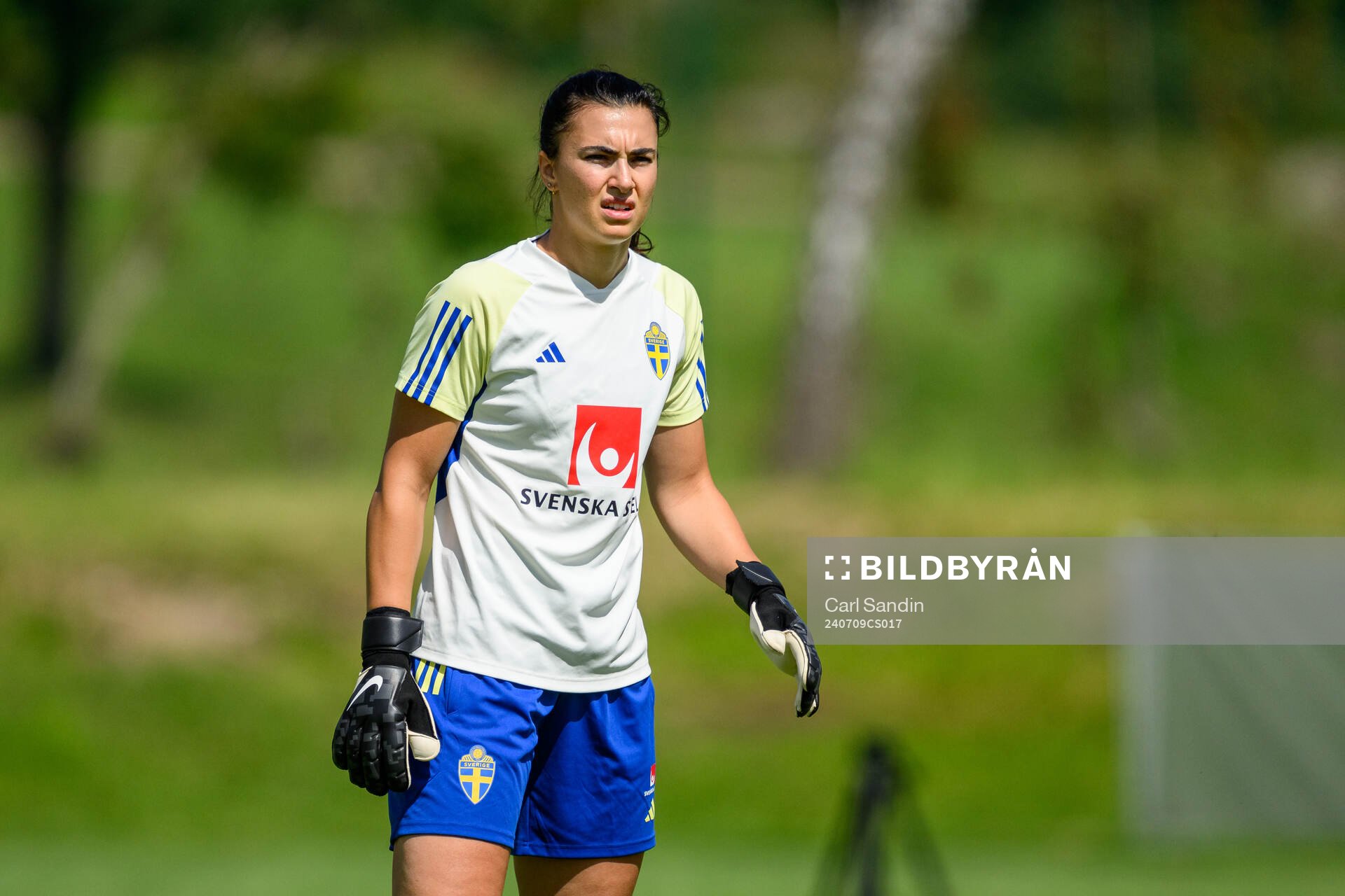 Goalkeeper Zecira Musovic