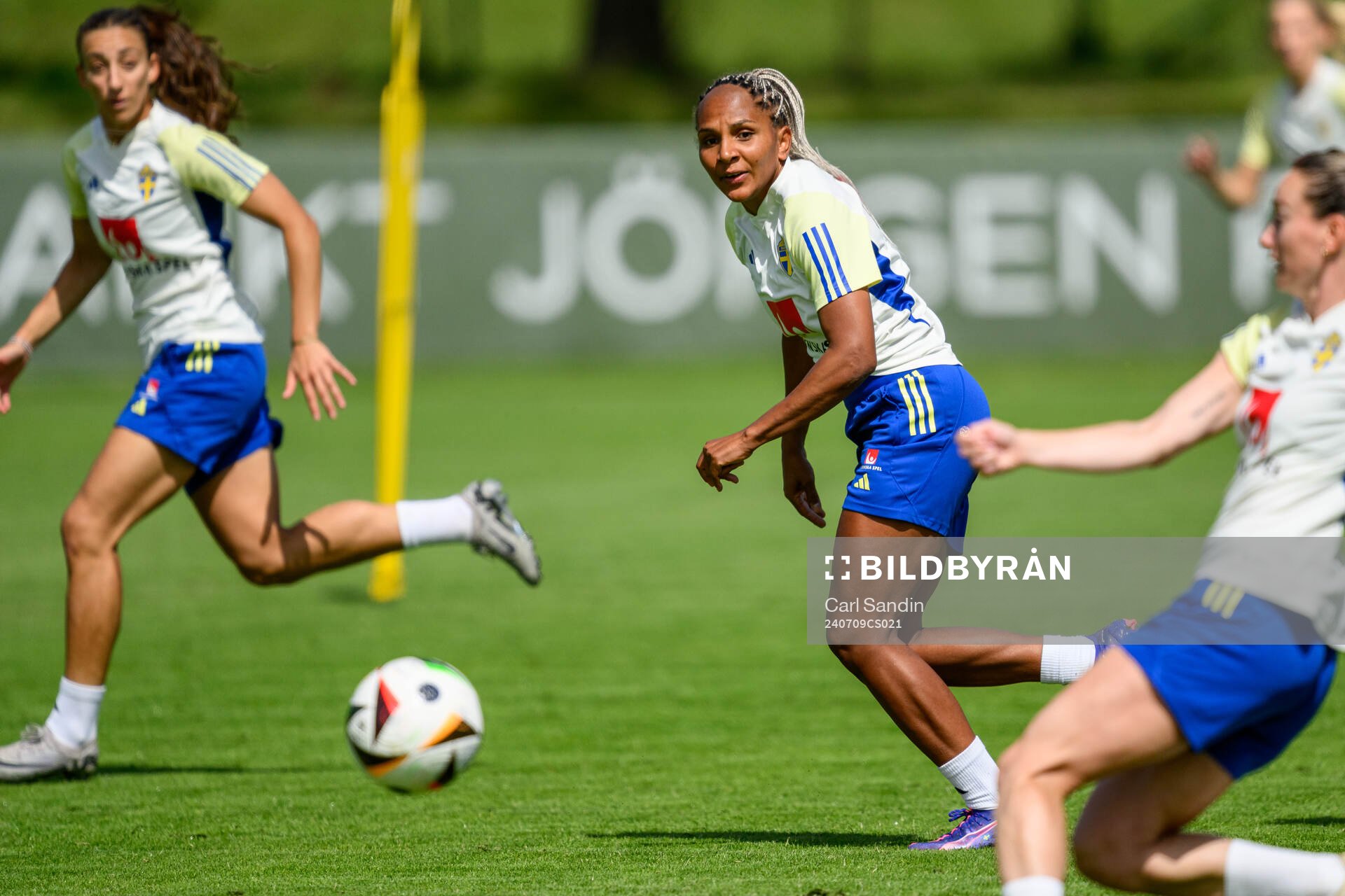 Madelen Janogy