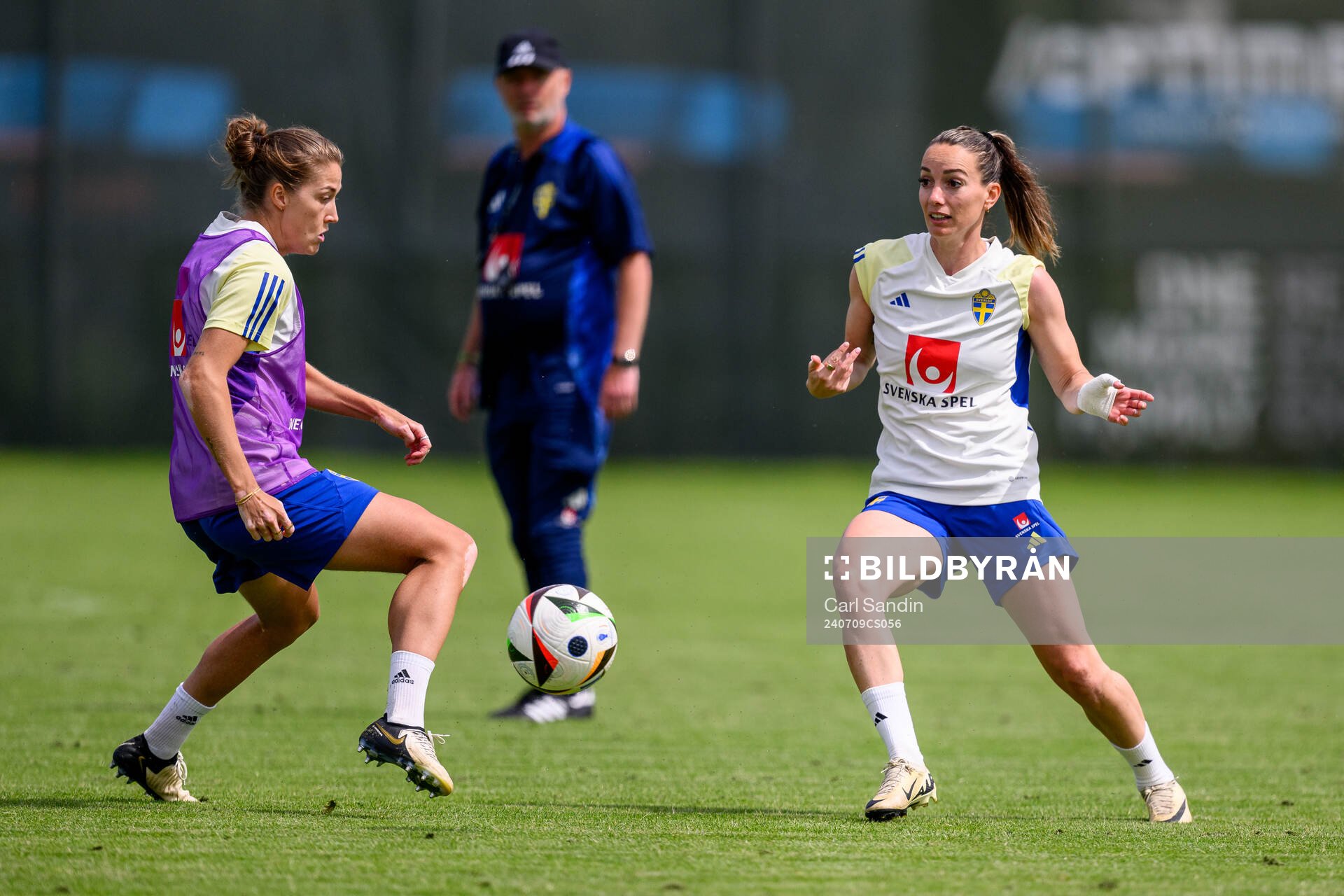 Filippa Angeldahl and Kosovare Asllani