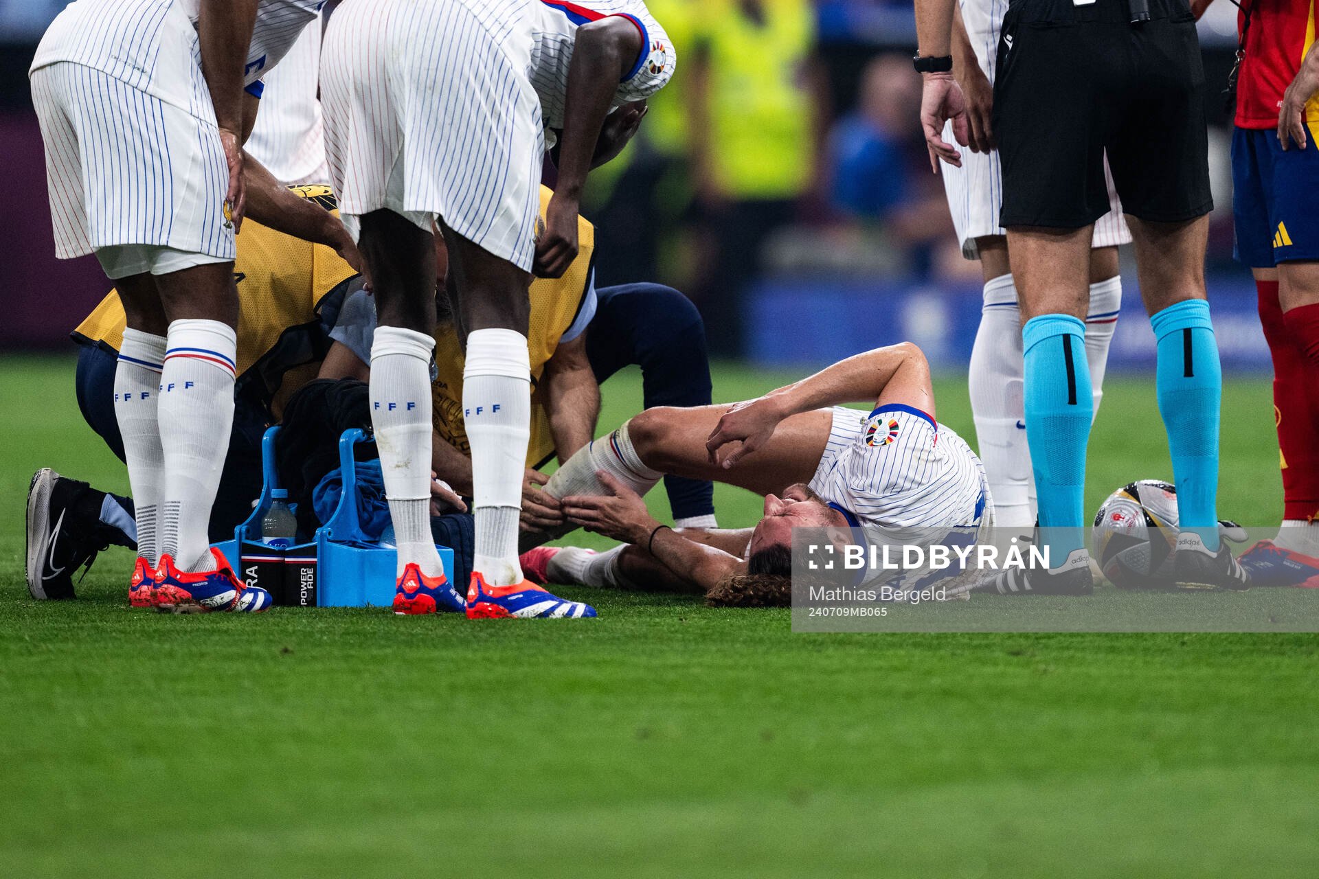 William Saliba of France in pain