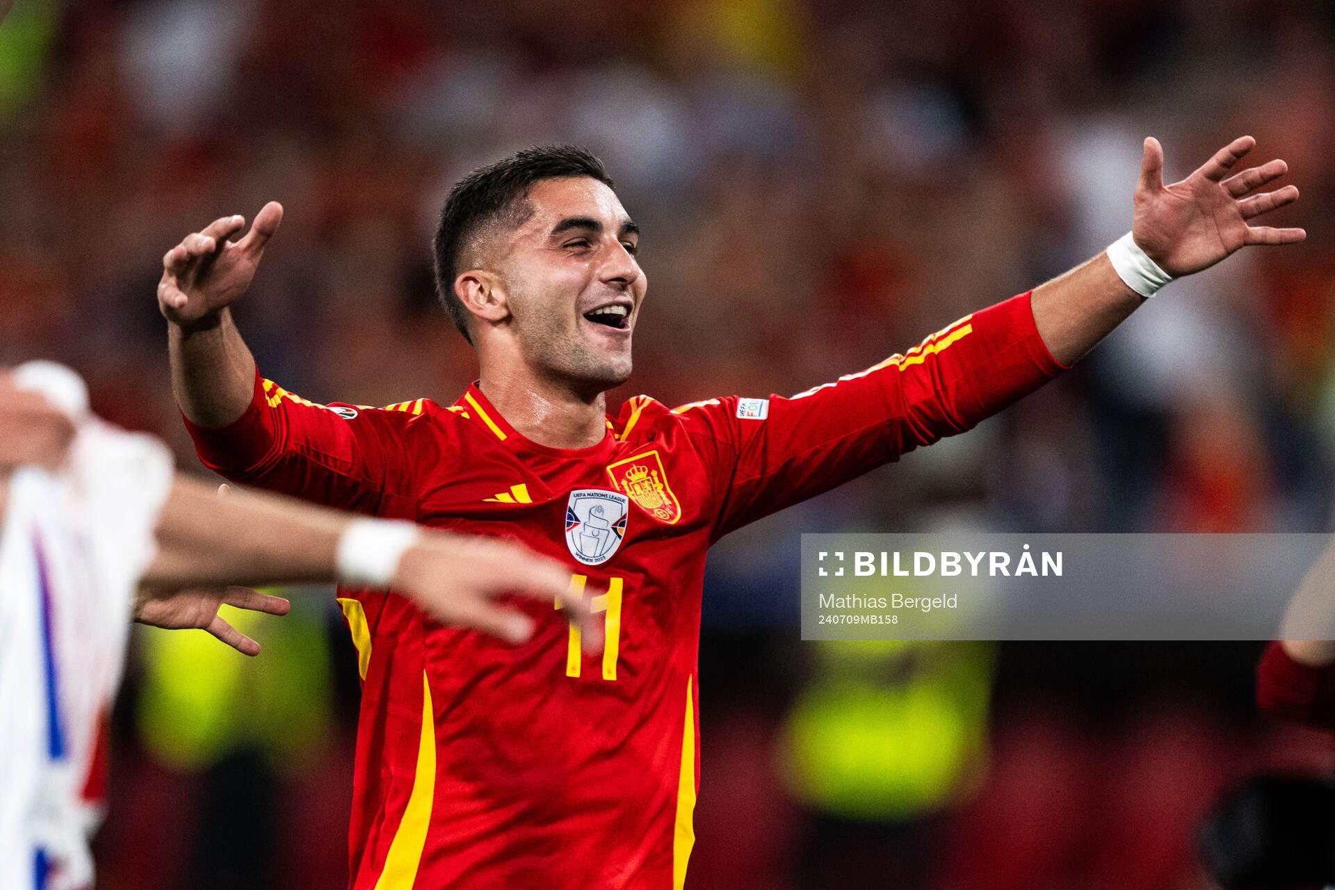Ferran Torres of Spain celebrates