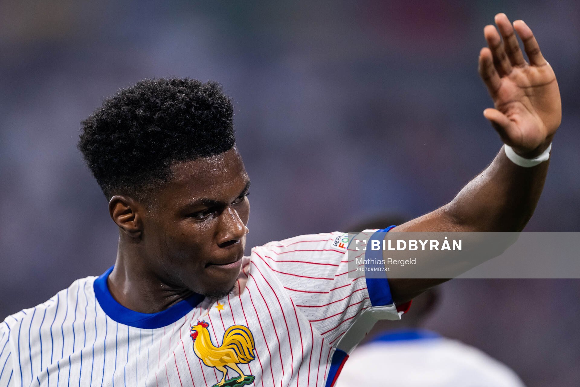 Aurélien Tchouameni of France celebrates