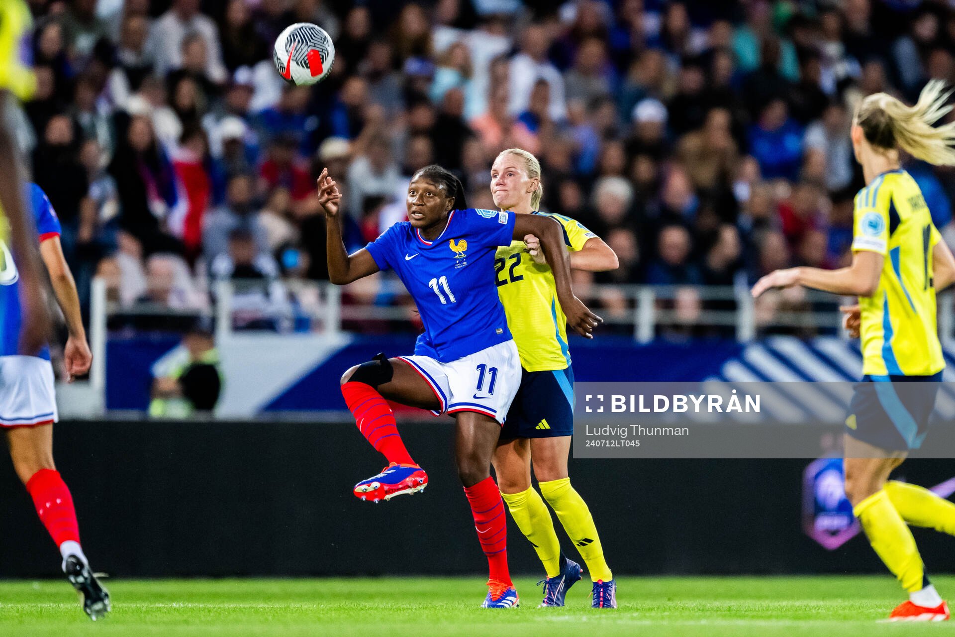 Josefine Rybrink of Sweden and Kadidiatou Diani of France