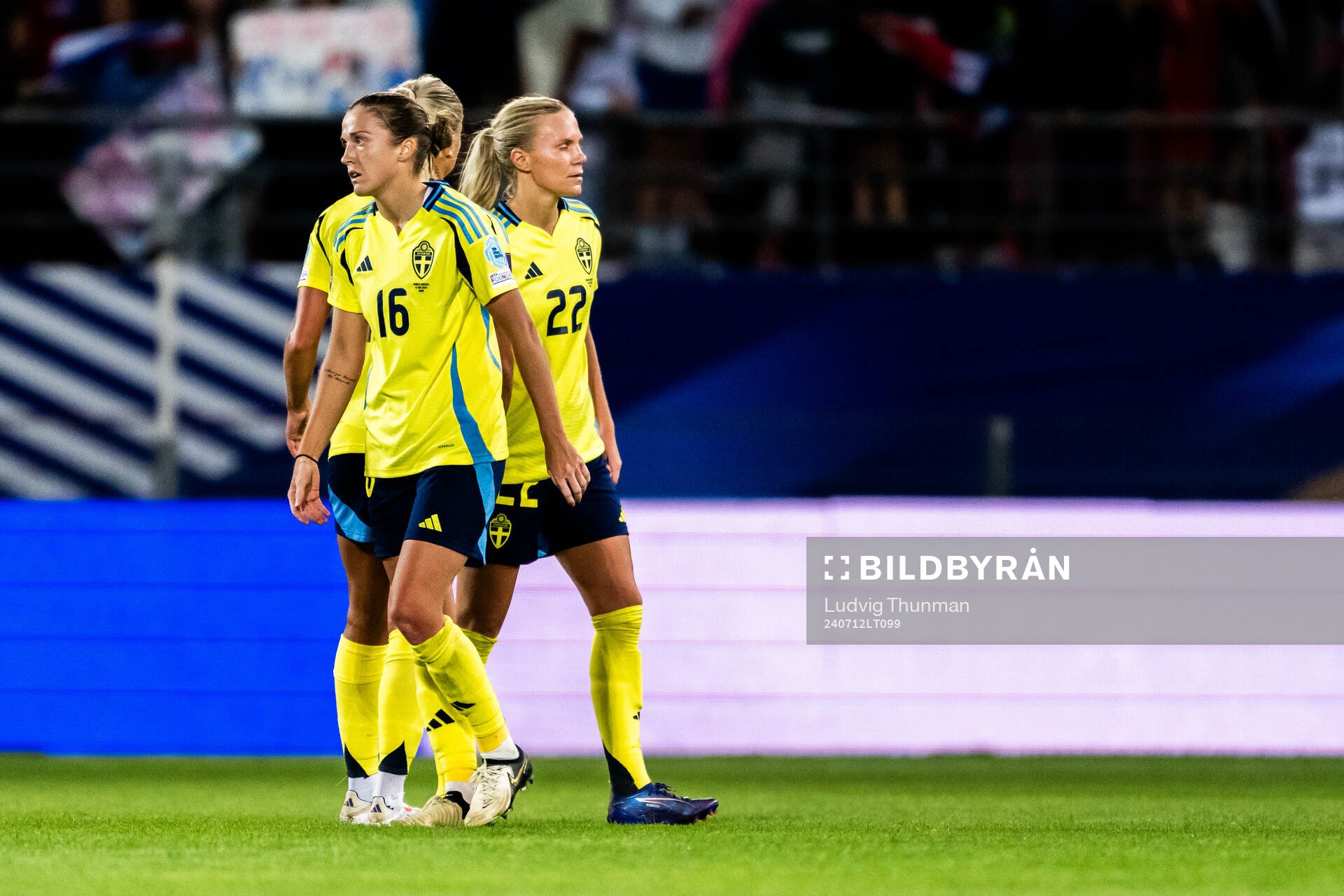 Filippa Angeldahl and Josefine Rybrink of Sweden look