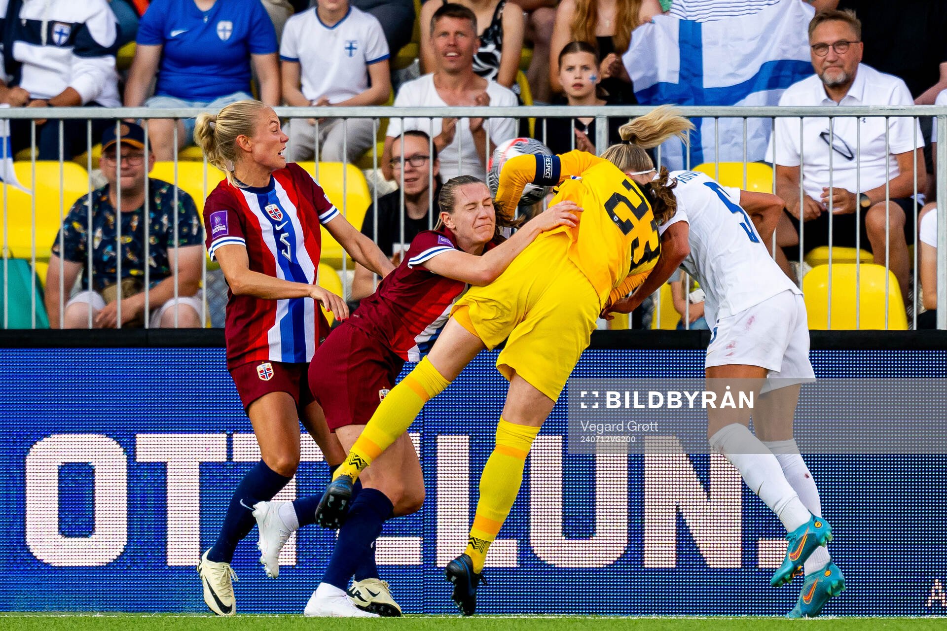 Guro Bergsvand of Norway, Elisabeth Terland of Norway,