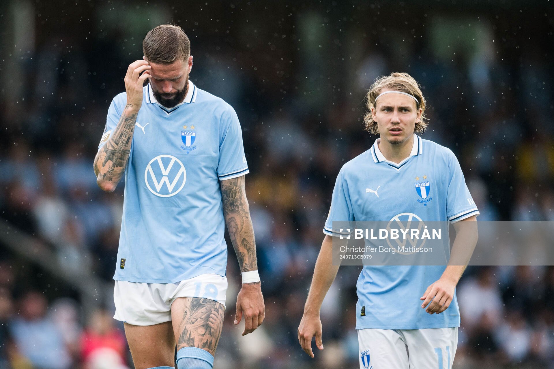 Malmö FFs Pontus Jansson och Sebastian Nanasi deppar
