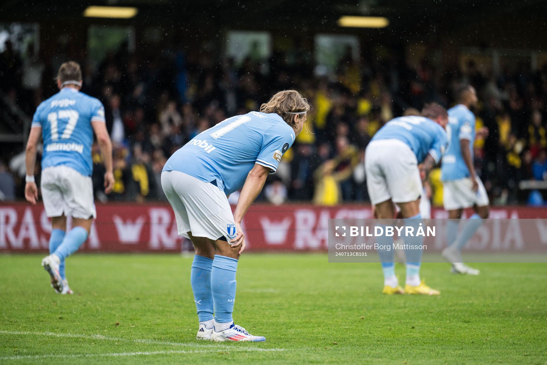Malmö FFs Sebastian Nanasi deppar