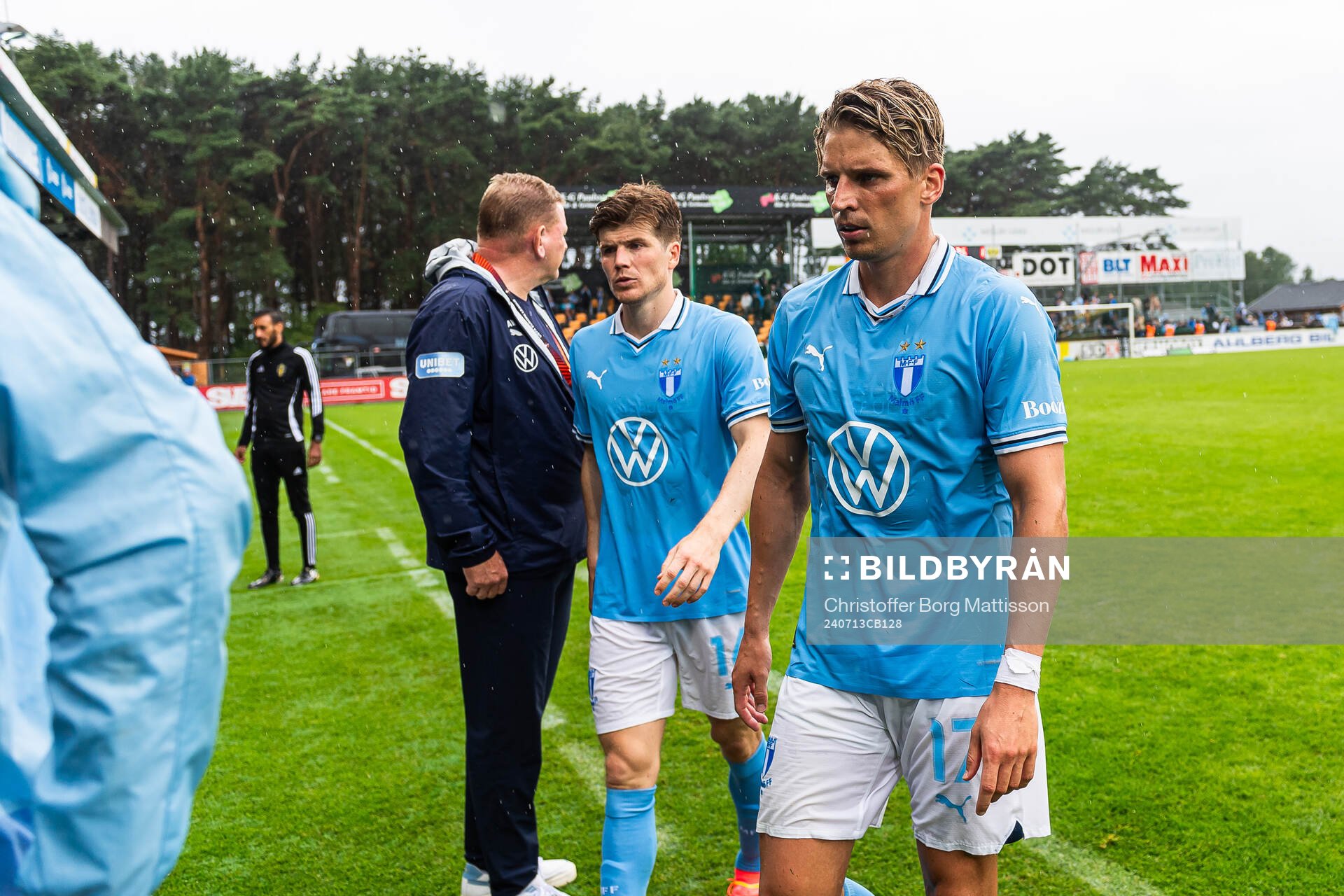 Malmö FFs Oliver Berg och Jens Stryger Larsen deppar