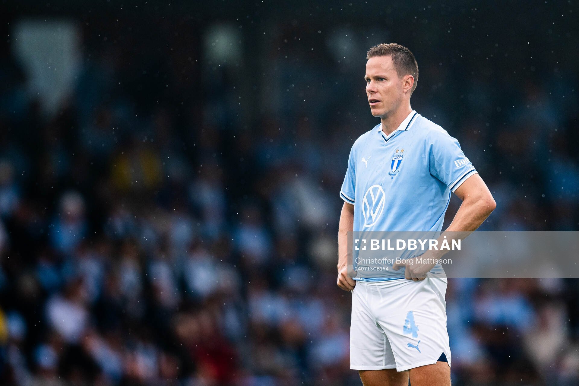 Malmö FFs Niklas Moisander deppar