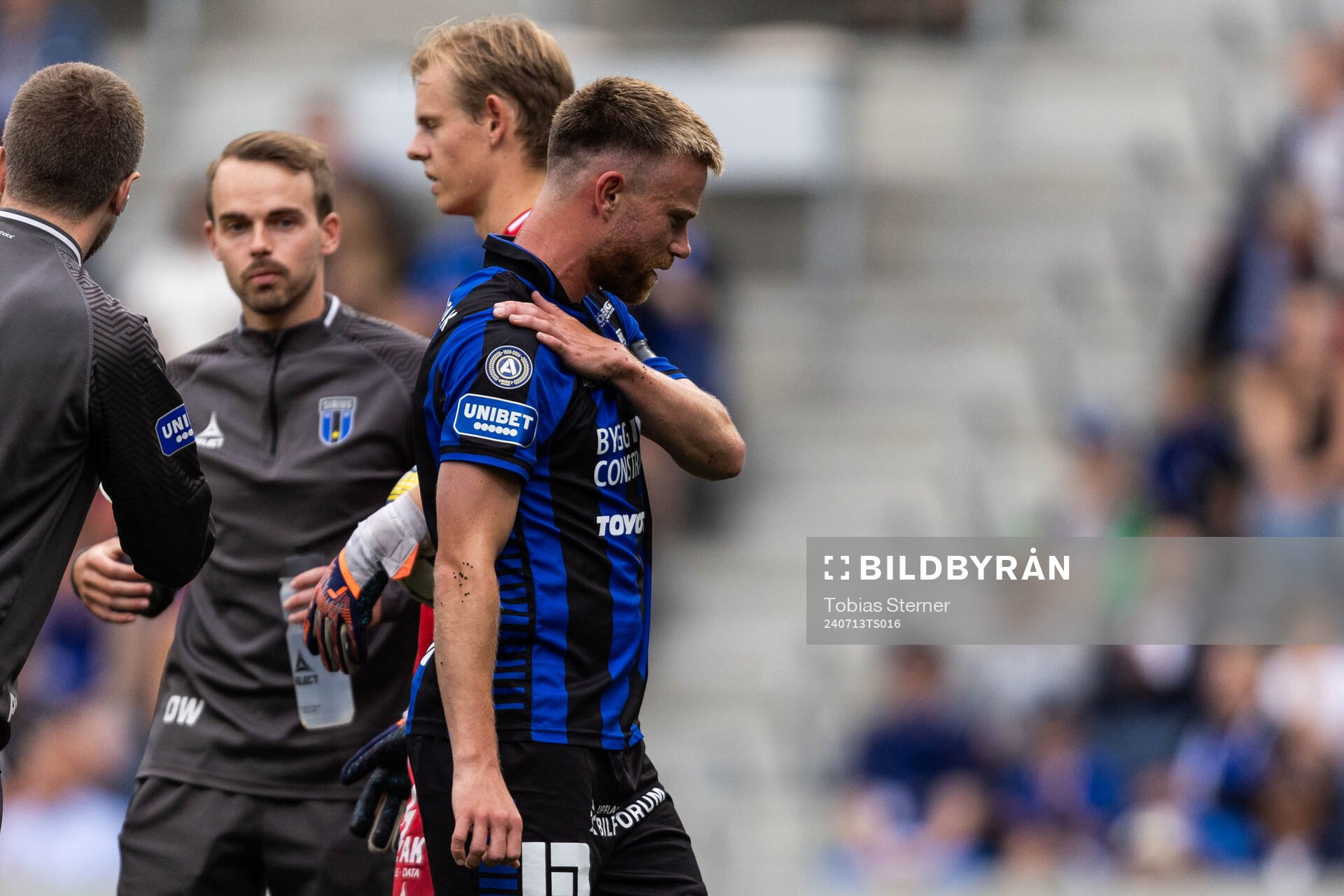 Sirius Dennis Widgren har ont