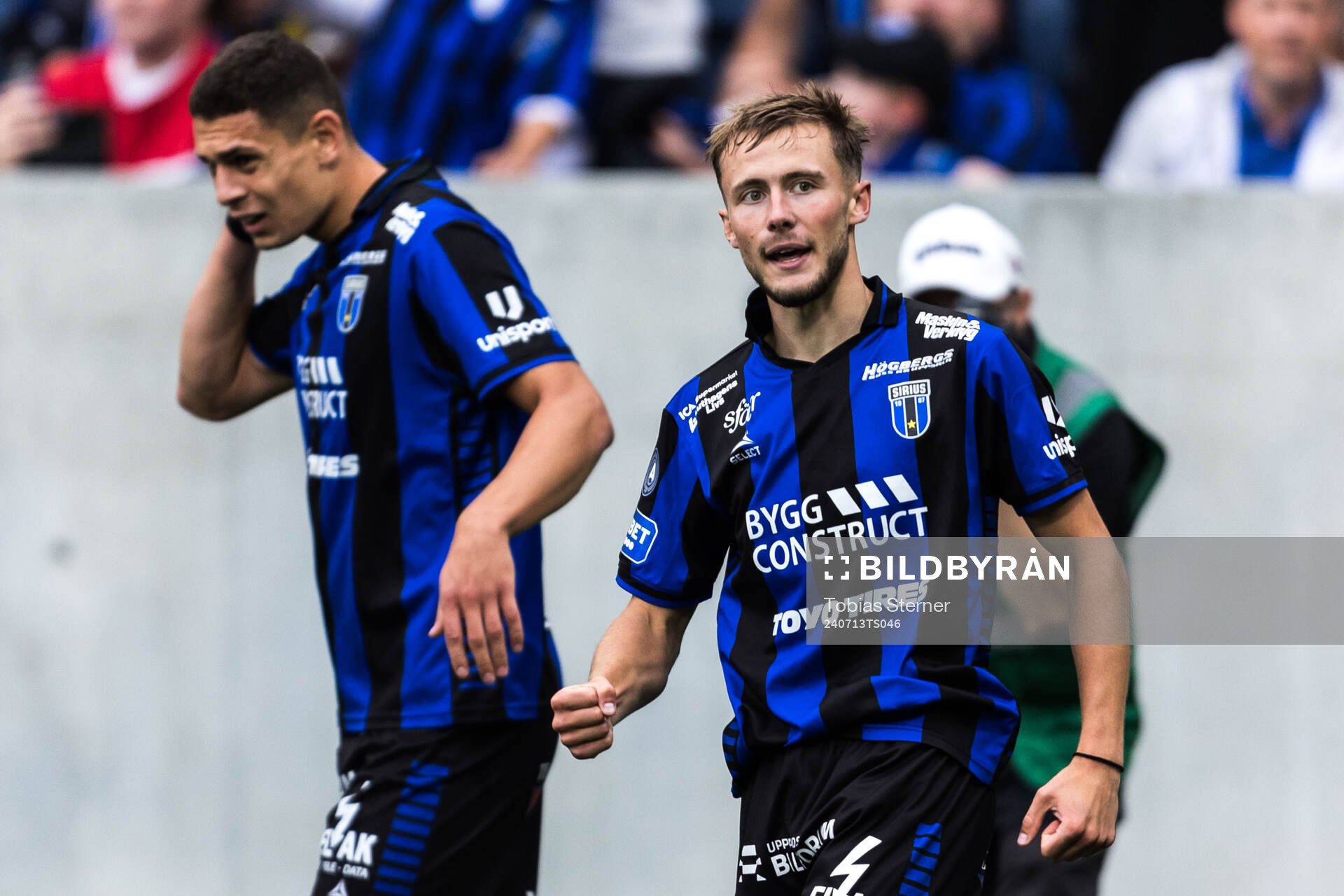 Sirius Melker Heier jublar efter 2-1 under fotbollsmatchen i Allsvenskan mellan Sirius och GAIS den 13 juli 2024 i Uppsala. 