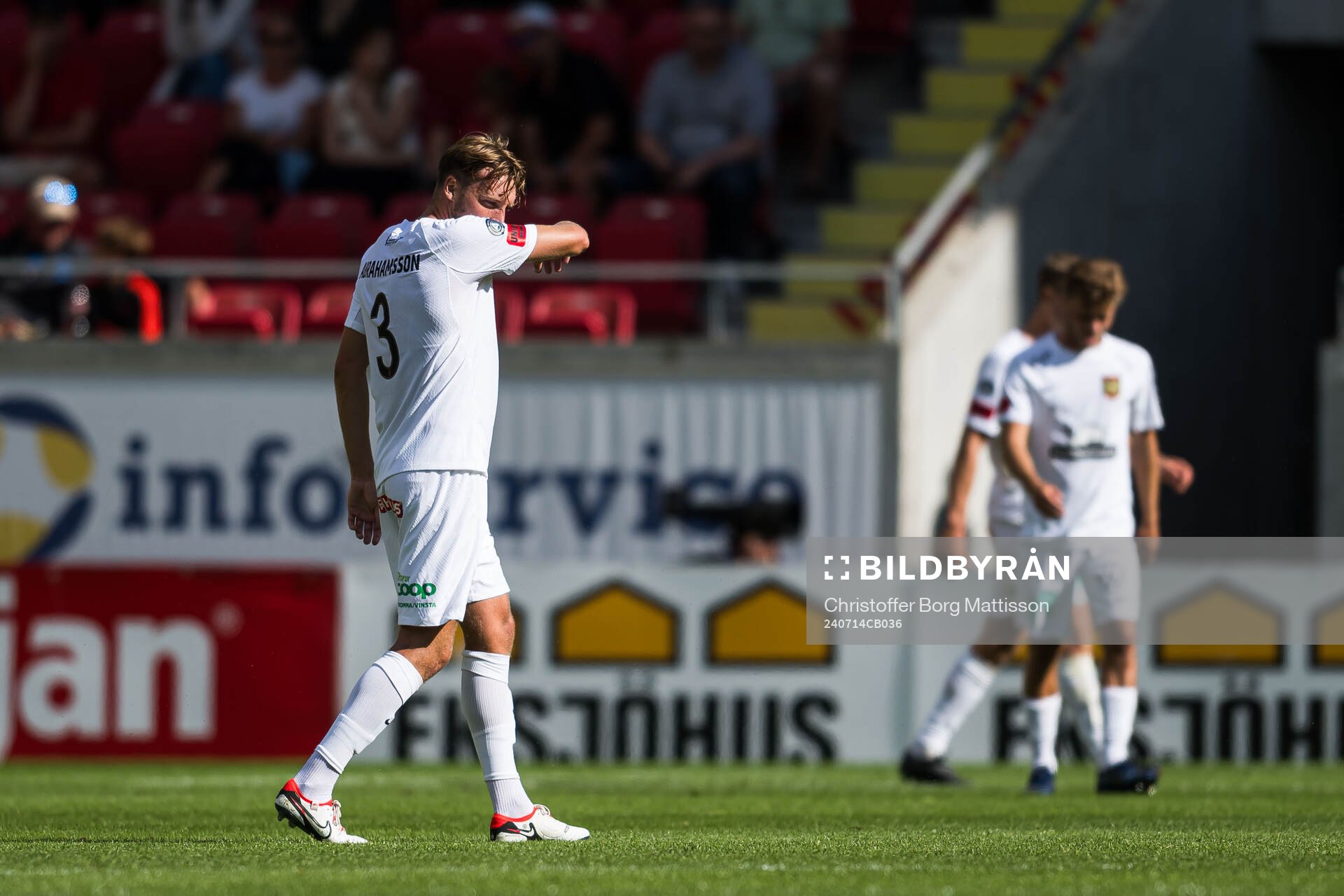 Brommapojkarnas Alexander Abrahamsson deppar